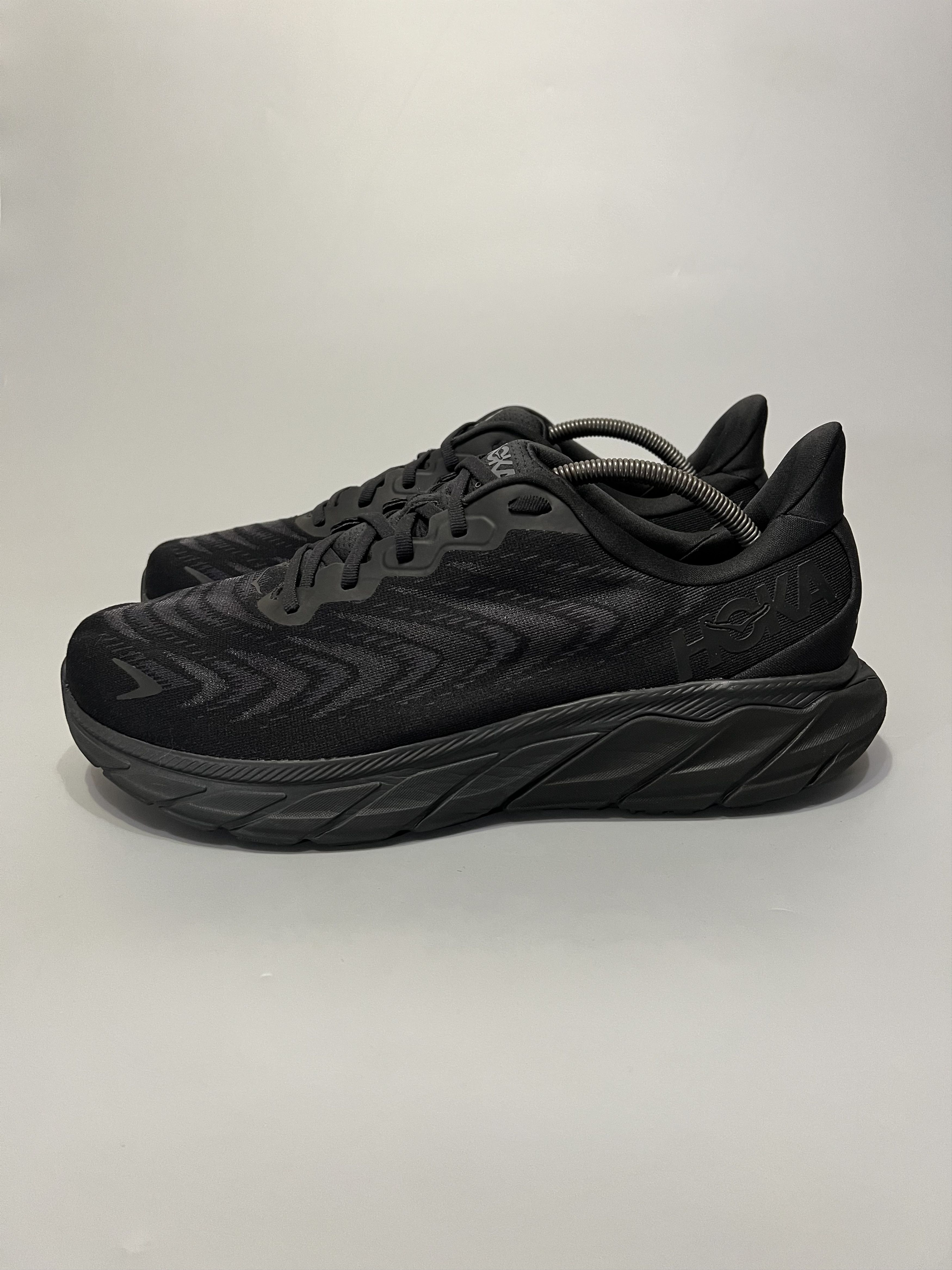Hoka 12.5 2E Hoka One One Arahi 6 Wide Running Shoes Walking Gym Size US 12.5 / EU 45-46 - 1 Thumbnail