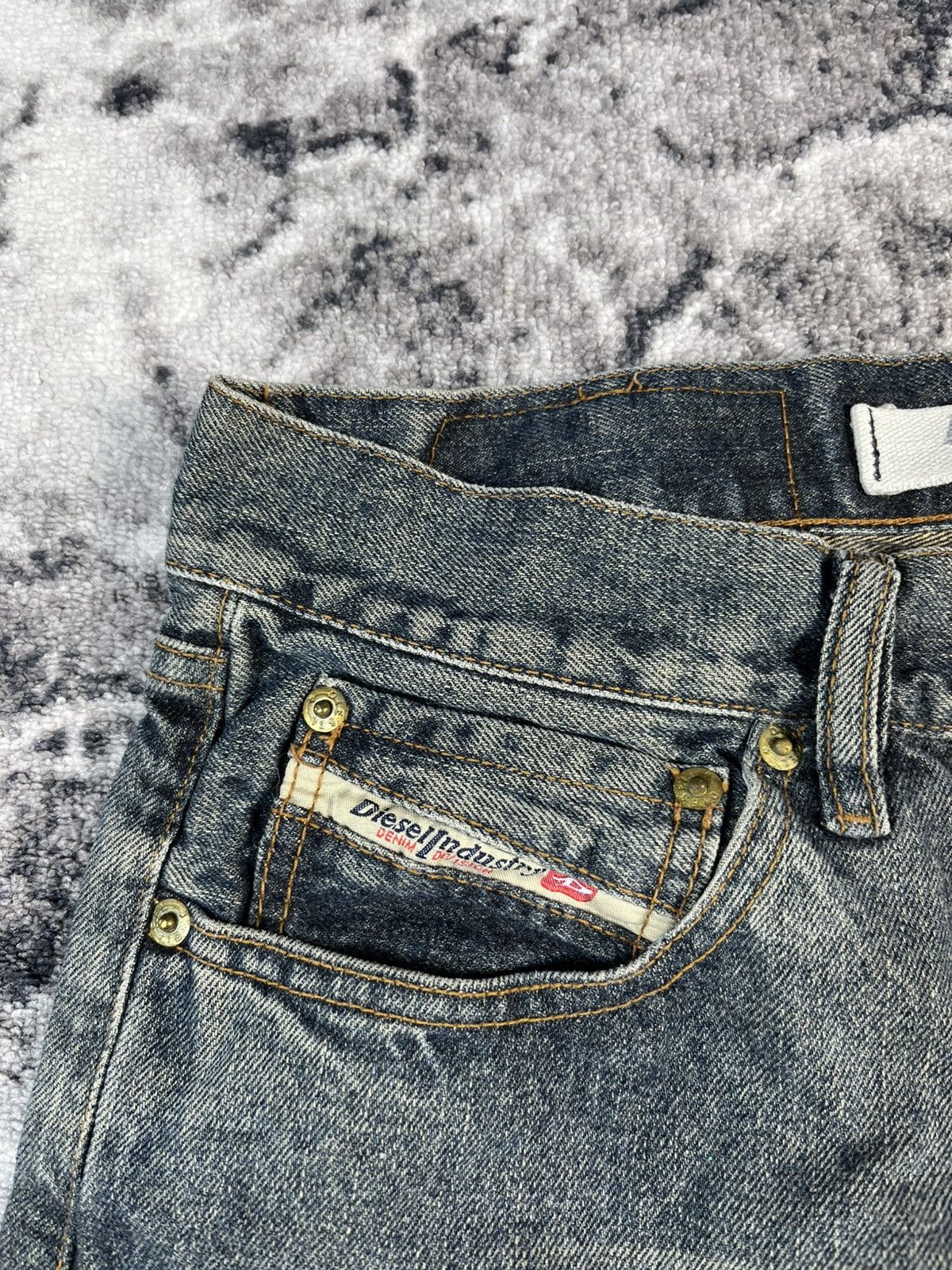 Diesel Diesel Industry straight fit blue denim jeans made in Italy. Size US 32 / EU 48 - 4 Thumbnail