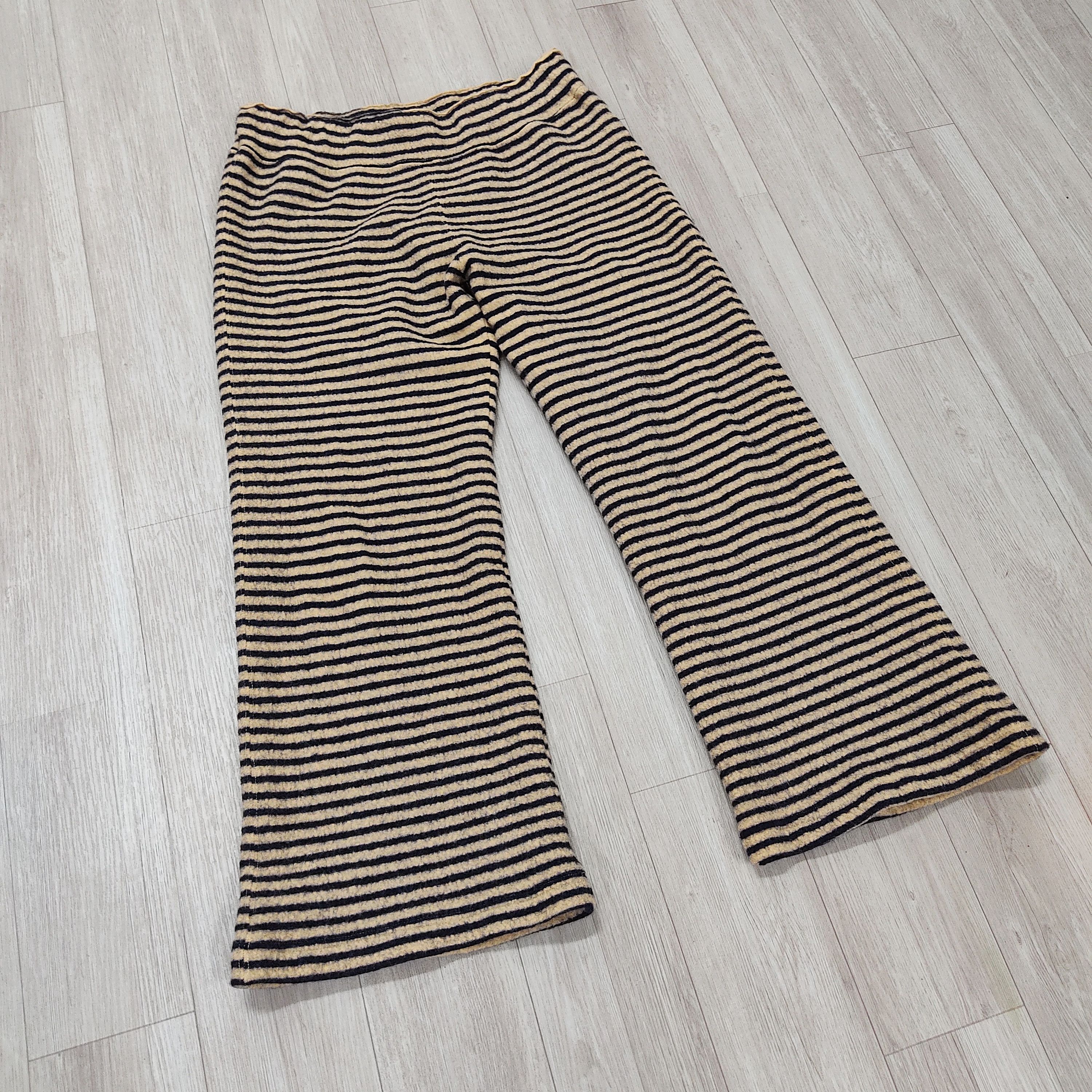 45rpm 45rpm Striped Fleece Wool Flare Cropped Pants Size 30" / US 8 / IT 44 - 2 Thumbnail