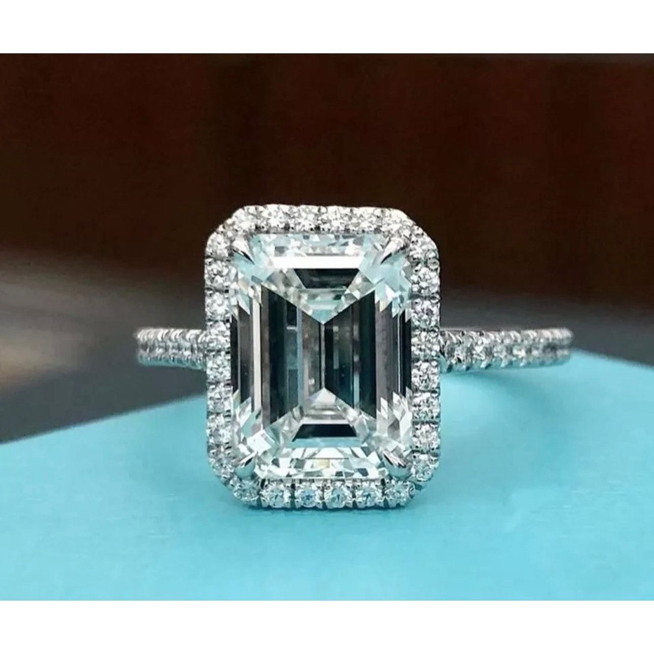 Other 2 carat Moissanite Triangular Cut Ring Moissanite Accent 7 Size ONE SIZE - 4 Thumbnail