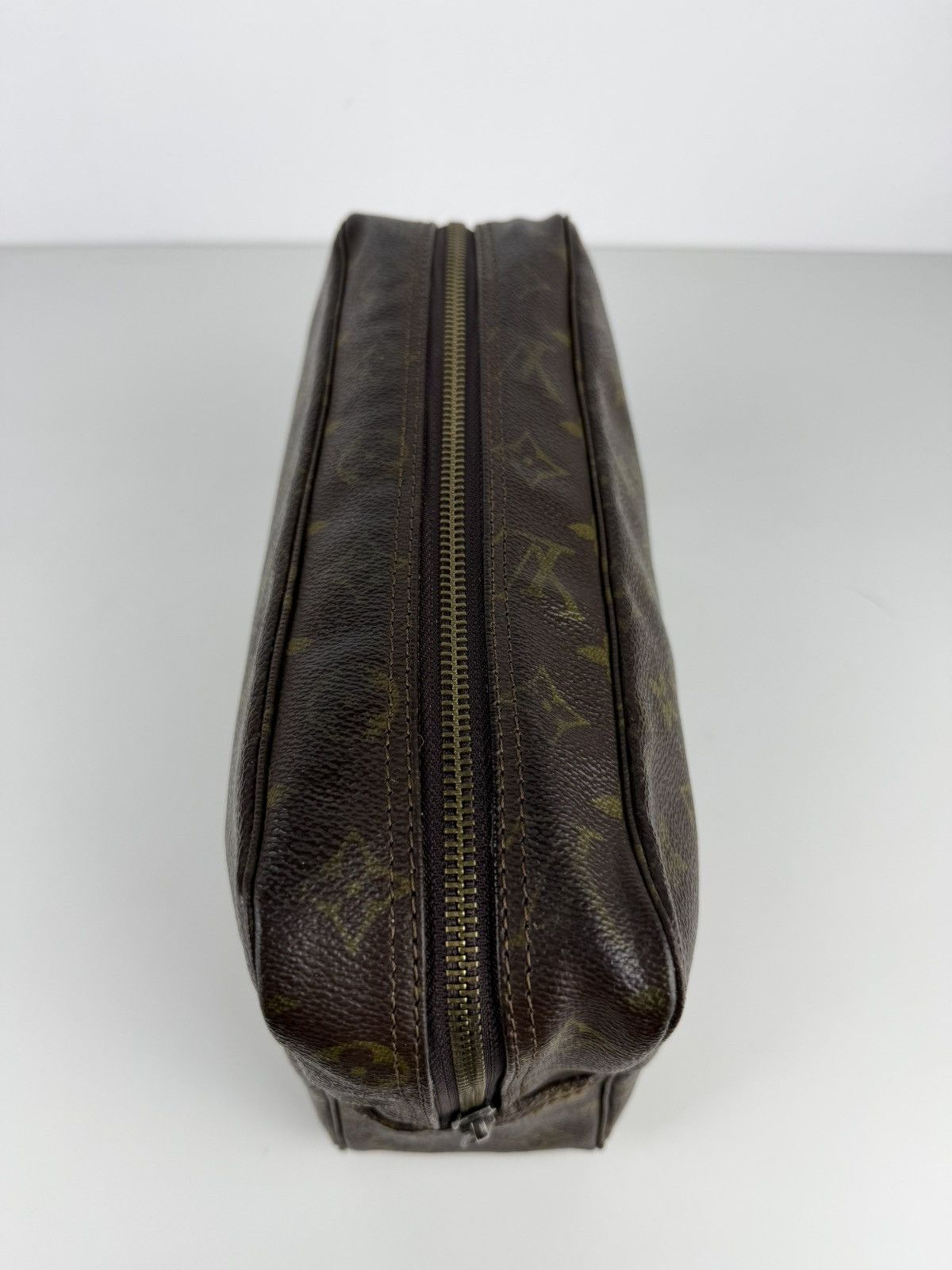 Louis Vuitton Vintage 80s Louis Vuitton monogram trousse 28 toiletry bag Size ONE SIZE - 9 Thumbnail