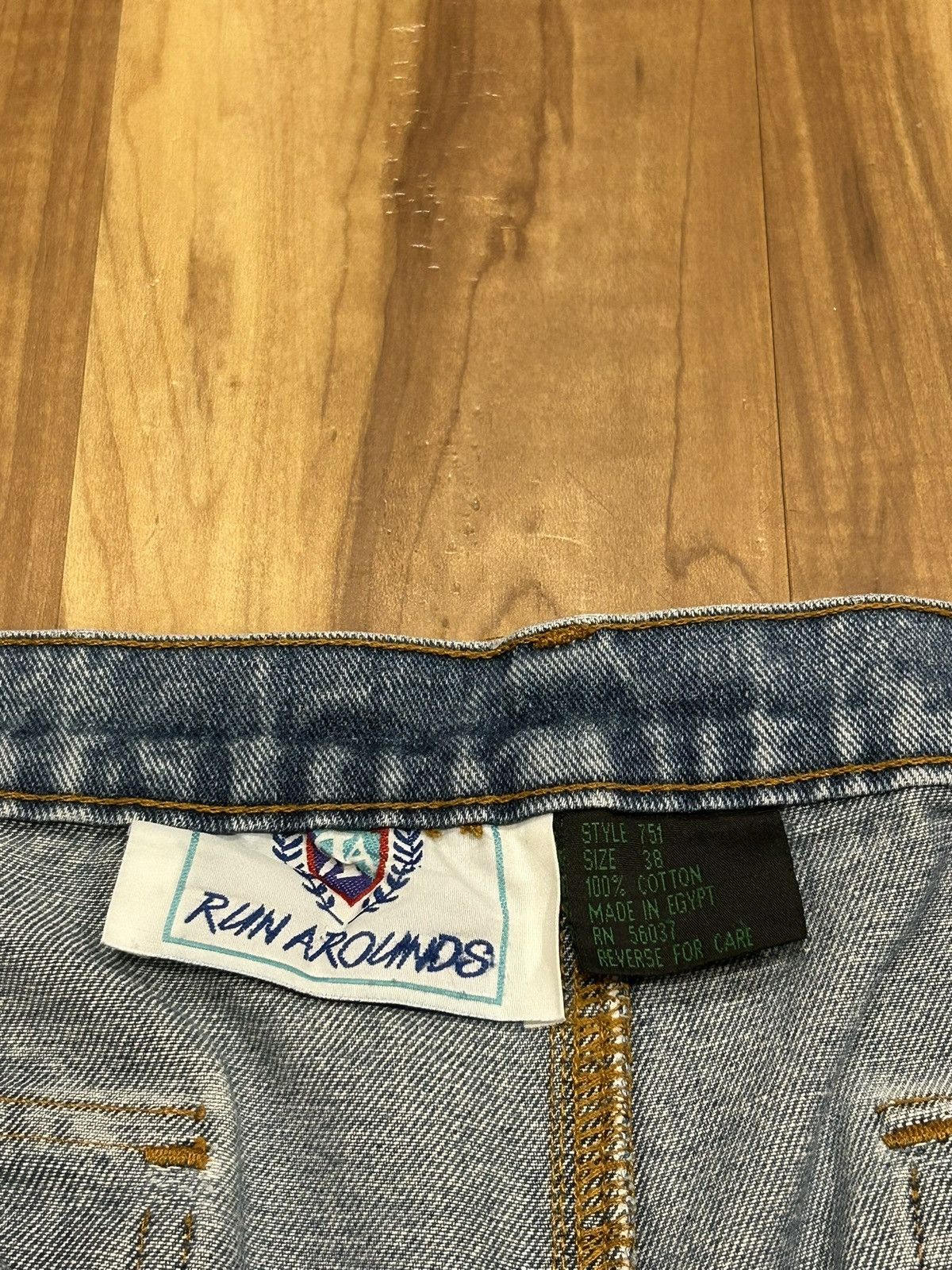 Other Vintage Run Arounds Cargo Shorts Size US 38 / EU 54 - 3 Thumbnail