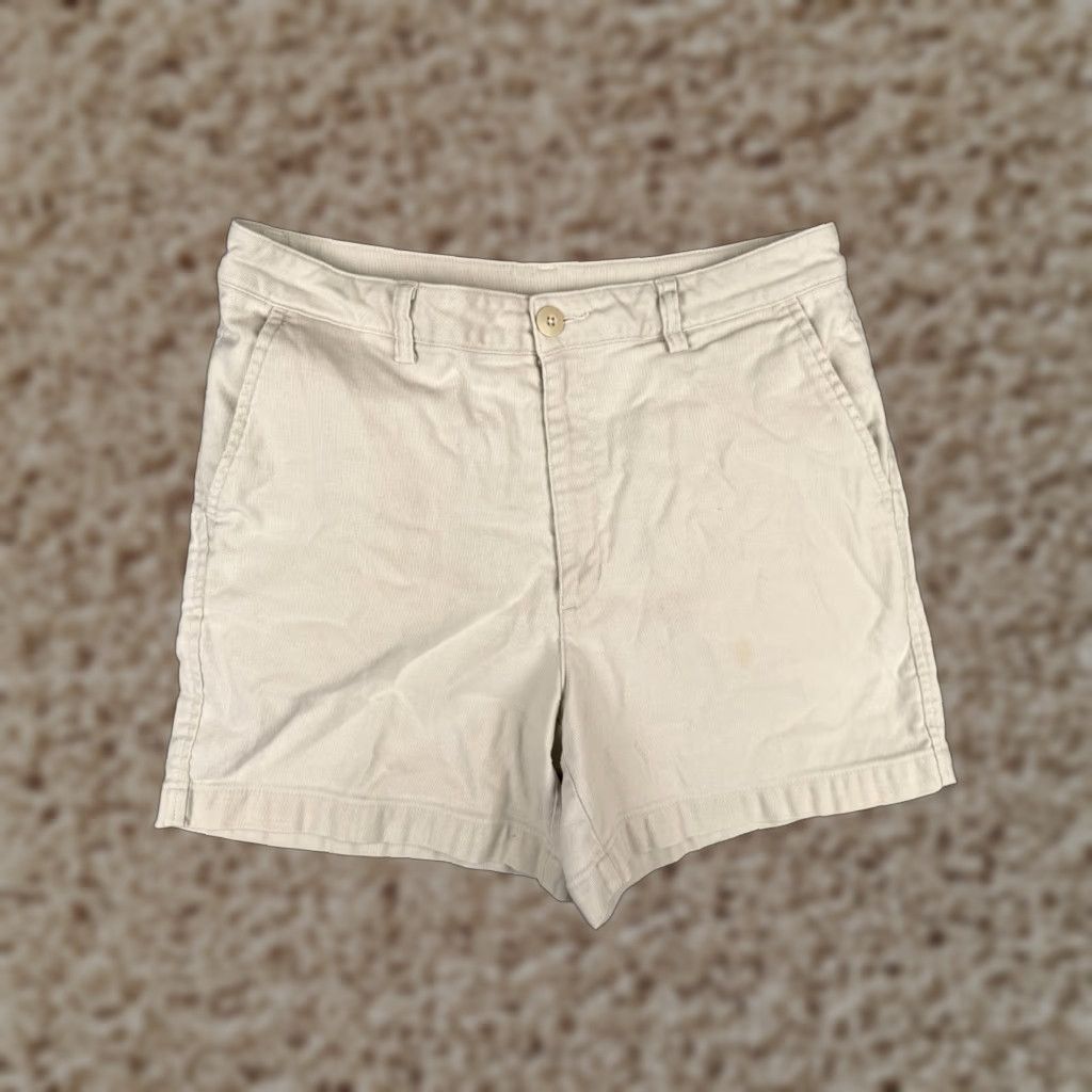 Patagonia VINTAGE Patagonia Shorts Womens 10 Beige Cotton Twill Chino Casual 30x5 57400 Size 32" / US 10 / IT 46 - 1 Thumbnail