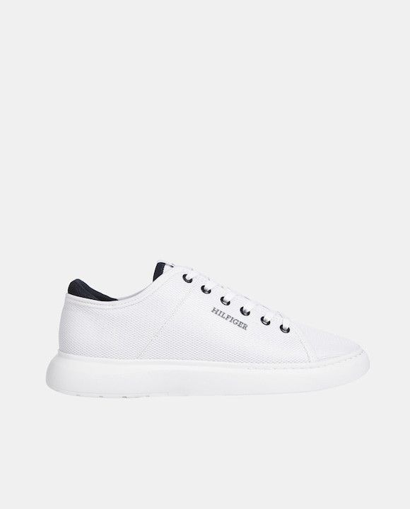 Tommy Hilfiger Men's low-top canvas sneakers Size US 7 / EU 40 - 2 Thumbnail