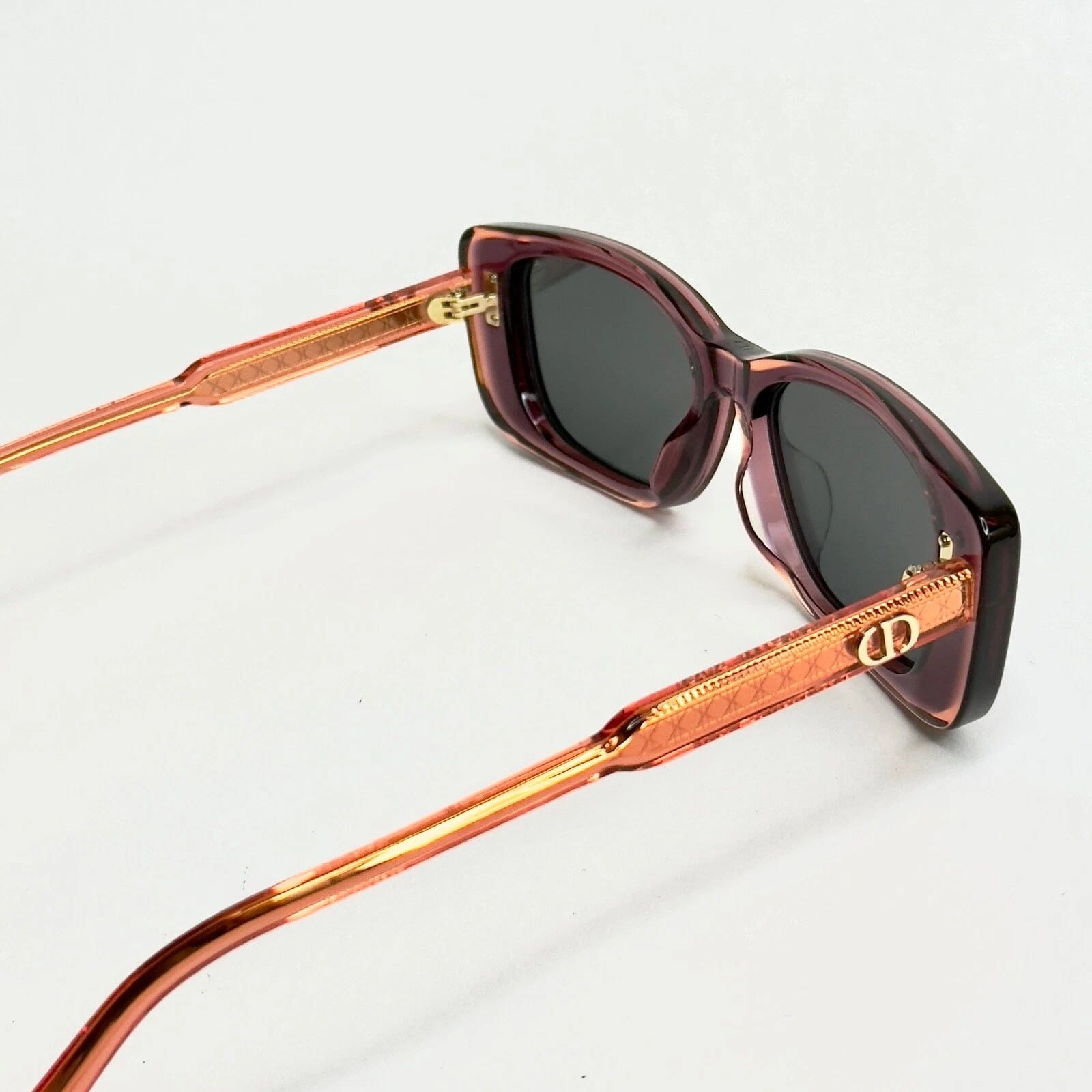 Christian Dior Monsieur CHRISTIAN DIOR HIGHLIGHT Cannage S2I Sunglass DIORHIGHLIGHT Size ONE SIZE - 5 Thumbnail