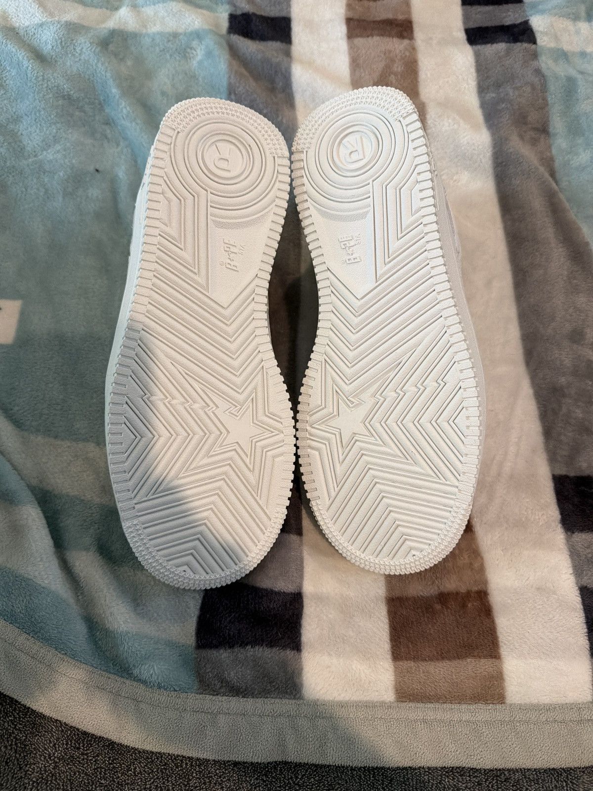 Bape Bape Sta Low White size 9 Size US 9 / EU 42 - 9 Thumbnail