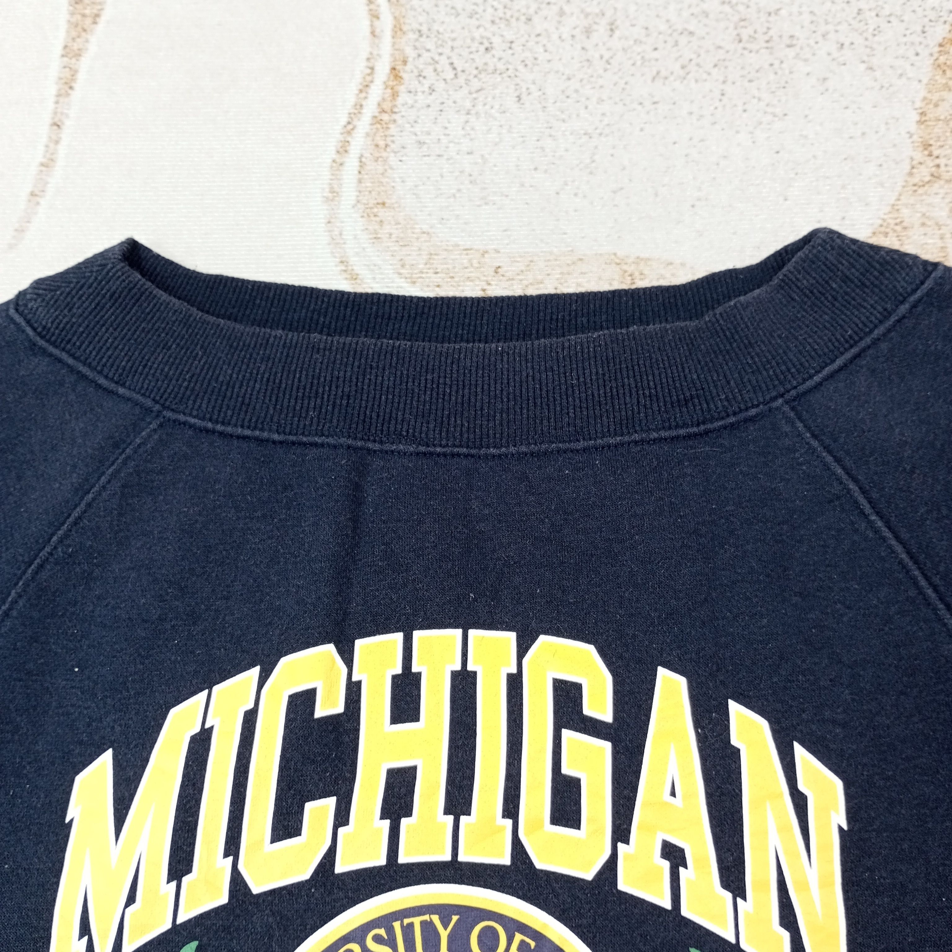 Vintage The University of Michigan Wolverines Sweatshirt c237n7 Size US XS / EU 42 / 0 - 4 Thumbnail