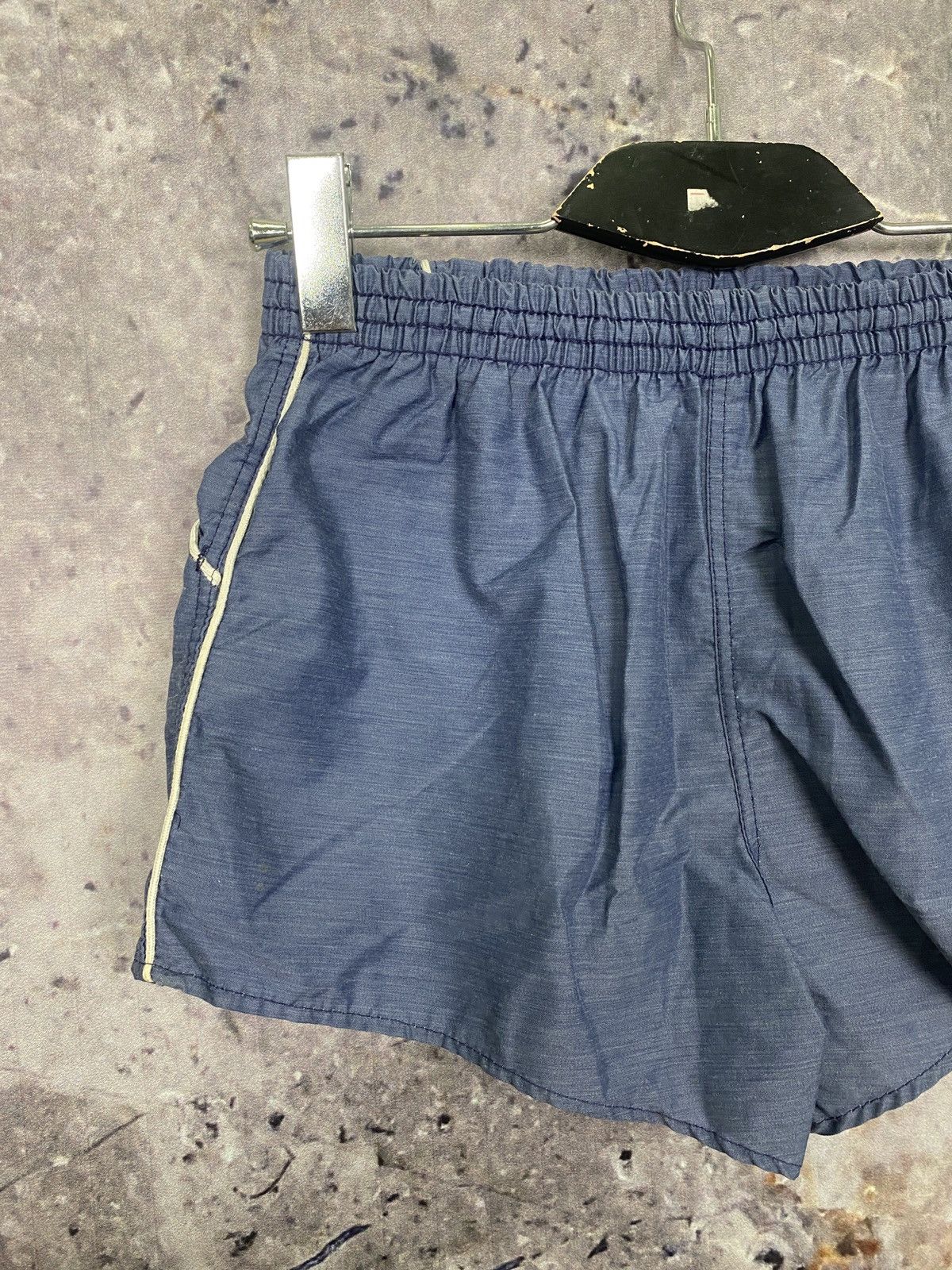 Fred Perry × Vintage Women’s Fred Perry Shorts Vintage Rare Size Medium Size 25" / US 0 / IT 36 - 7 Thumbnail