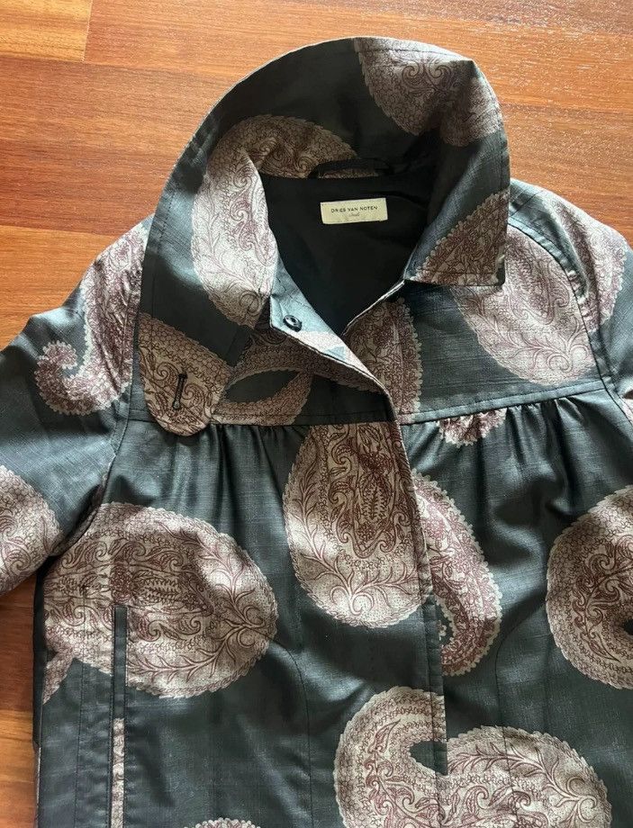 Dries Van Noten Dries van noten flower silk trench coat 2412-Nextarrow Size US S / EU 44-46 / 1 - 5 Thumbnail