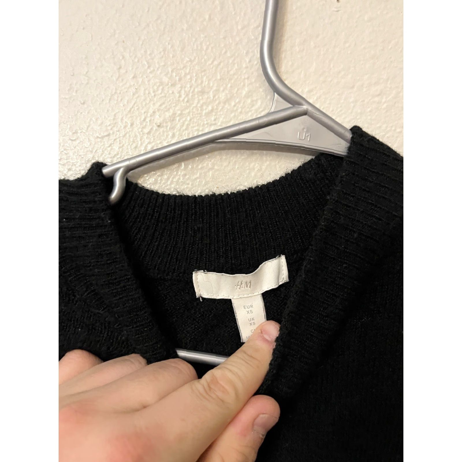 H&M H & M Women’s Knit Sweater Black & White Striped Size XS Acrylic Shirt Womens Size XS / US 0-2 / IT 36-38 - 3 Thumbnail