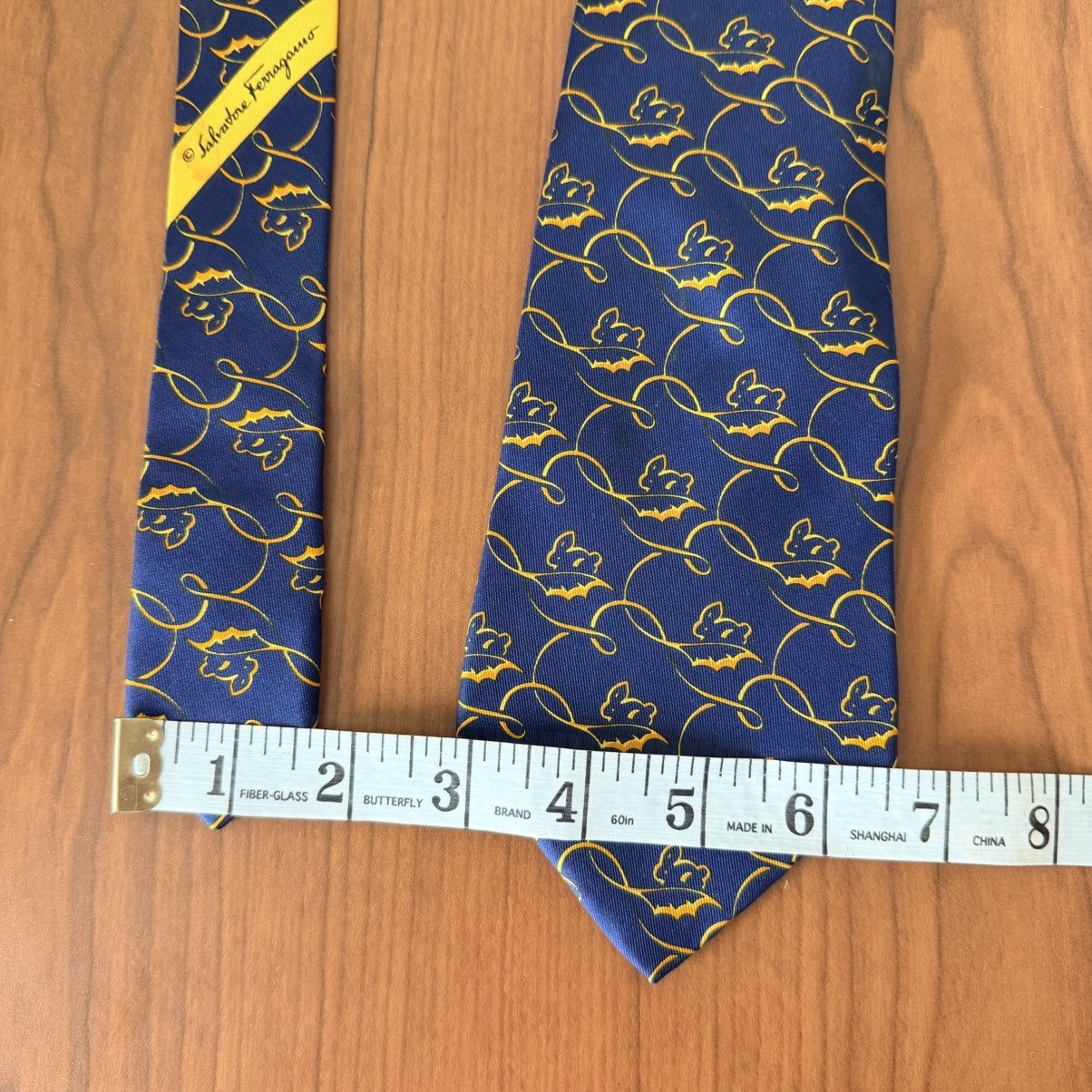 Salvatore Ferragamo Salvatore Ferragamo Rabbit Motif Silk Tie Blue Yellow Italy Size ONE SIZE - 9 Thumbnail