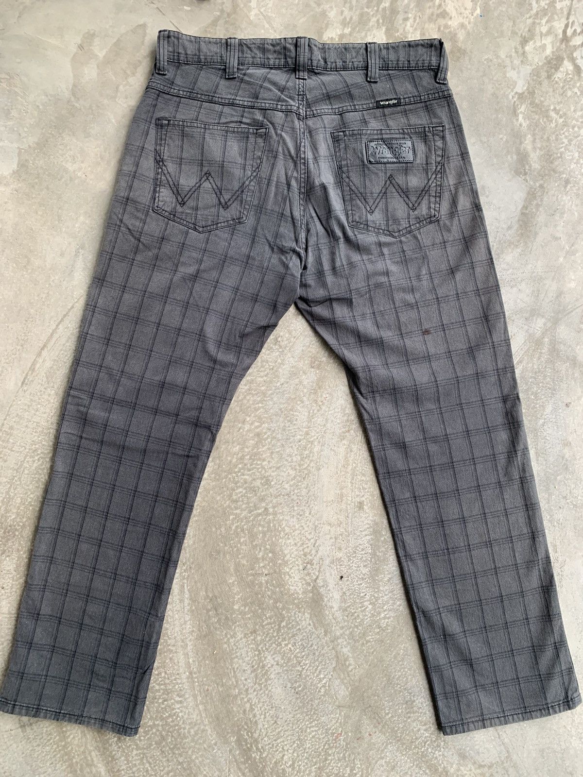 Designer × Wrangler Casual Pants By Wrangler Size US 33 - 12 Thumbnail