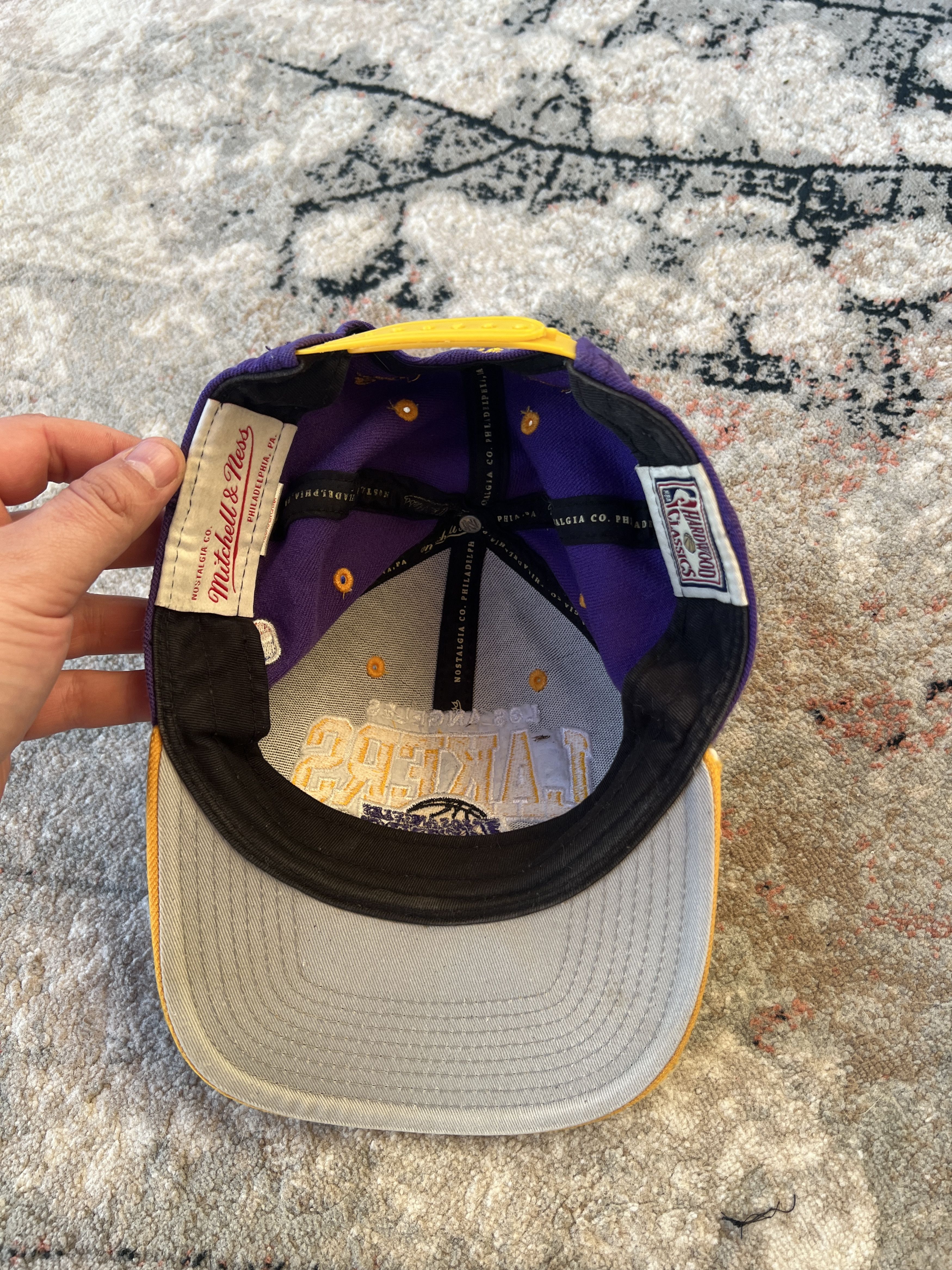 Mitchell & Ness Los Angele Lakers NBA Vintage Cap Size ONE SIZE - 3 Thumbnail