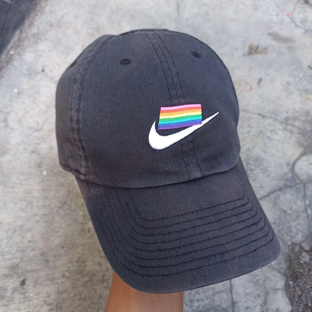 Nike LGBTQ flag designer x nike archival hat Size ONE SIZE - 12 Thumbnail