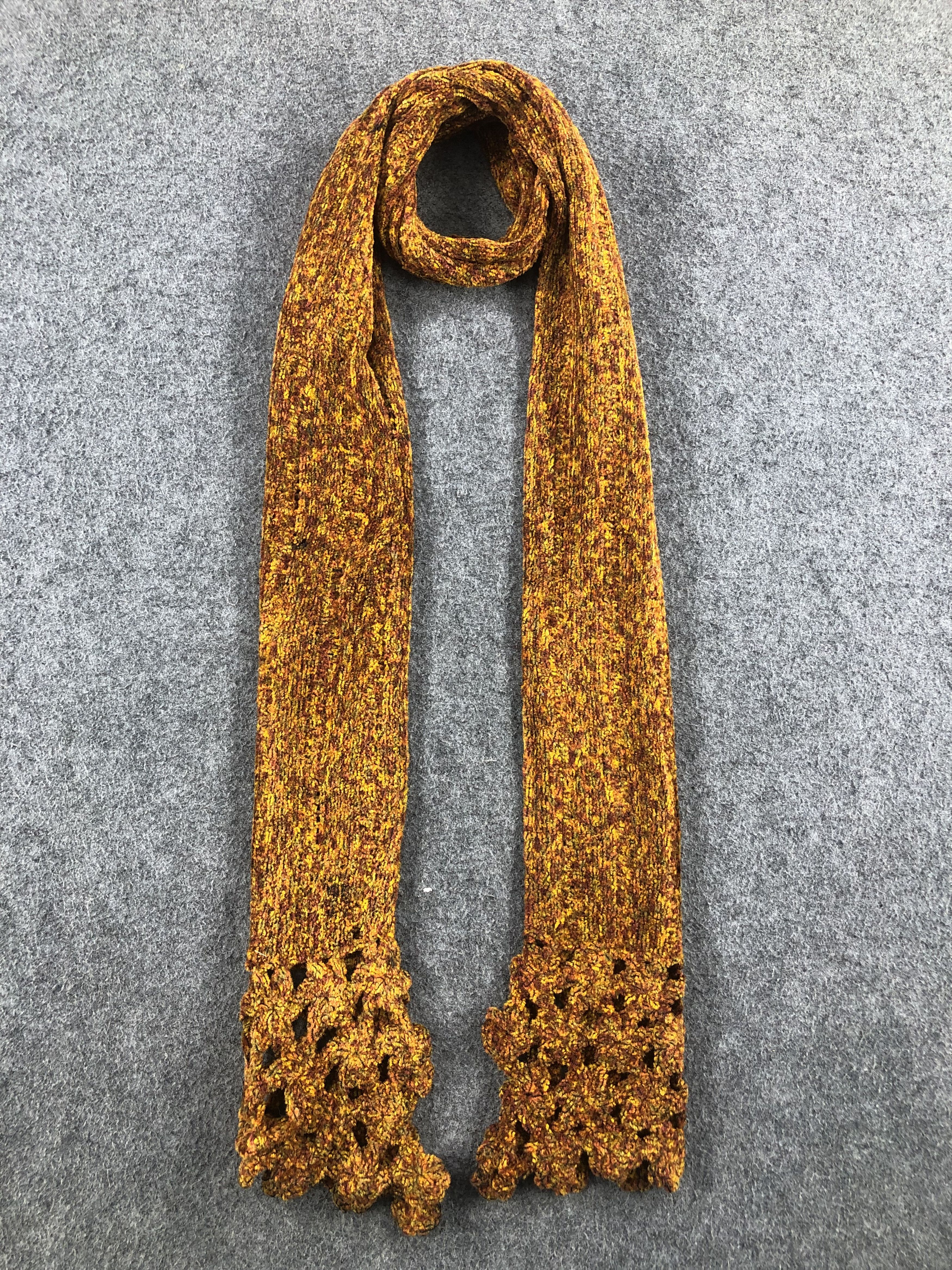 Guess Guess Scarf / Muffler / Neckwear Size ONE SIZE - 1 Thumbnail