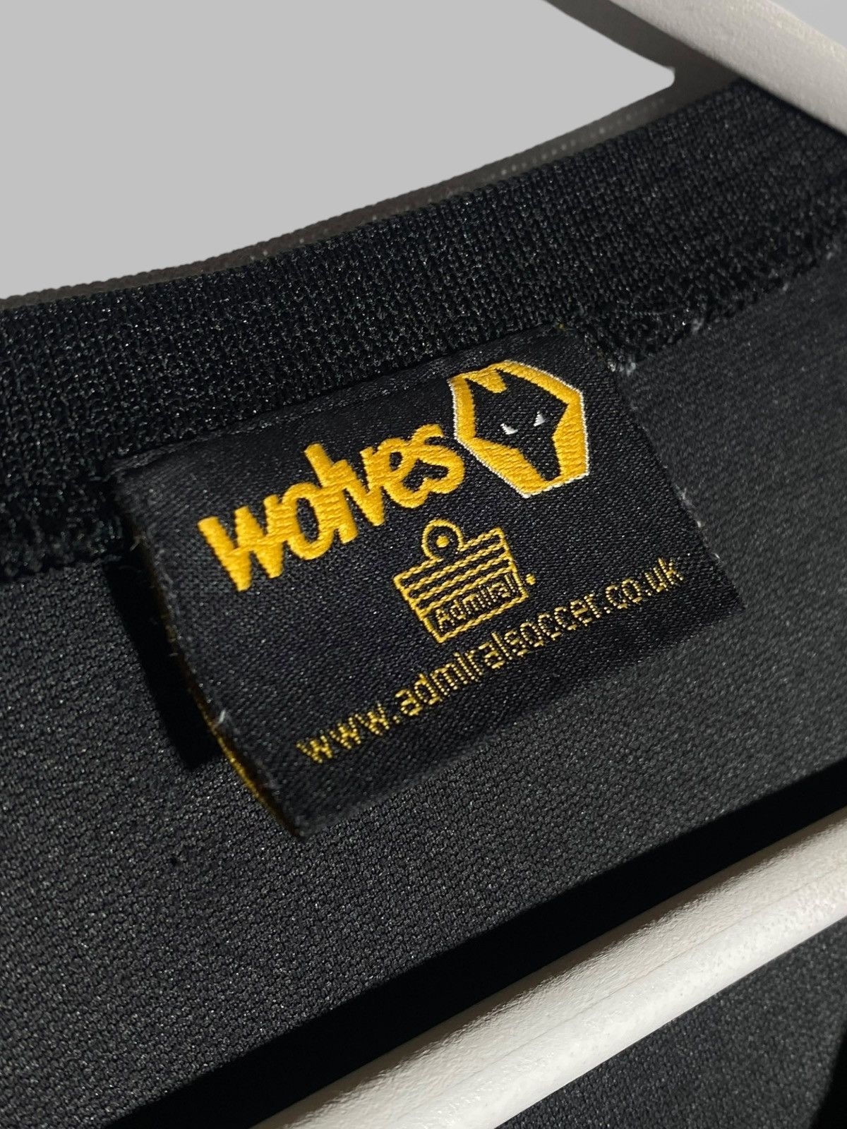 Vintage 🔥 VINTAGE 00s WOLVERHAMPTON DORITOS Y2K SOCCER JERSEY 🔥 Size US L / EU 52-54 / 3 - 16 Thumbnail