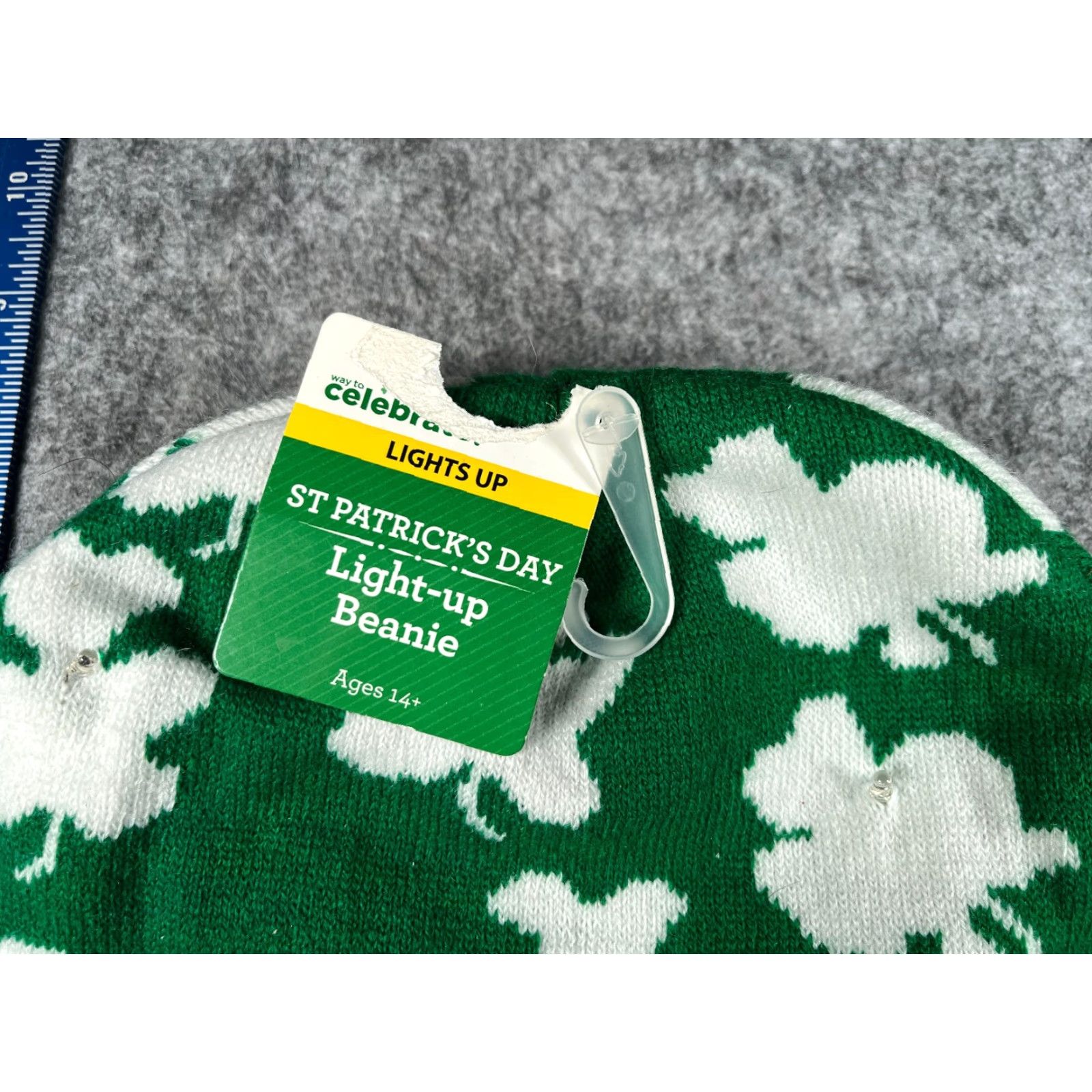 Vintage St Patrick's Day Light Beanie Toque Adult Clover Green Knit Acrylic READ NEW Unbranded Beanie Mens Womens Holiday Green Knit Adult One Size Size ONE SIZE - 3 Thumbnail
