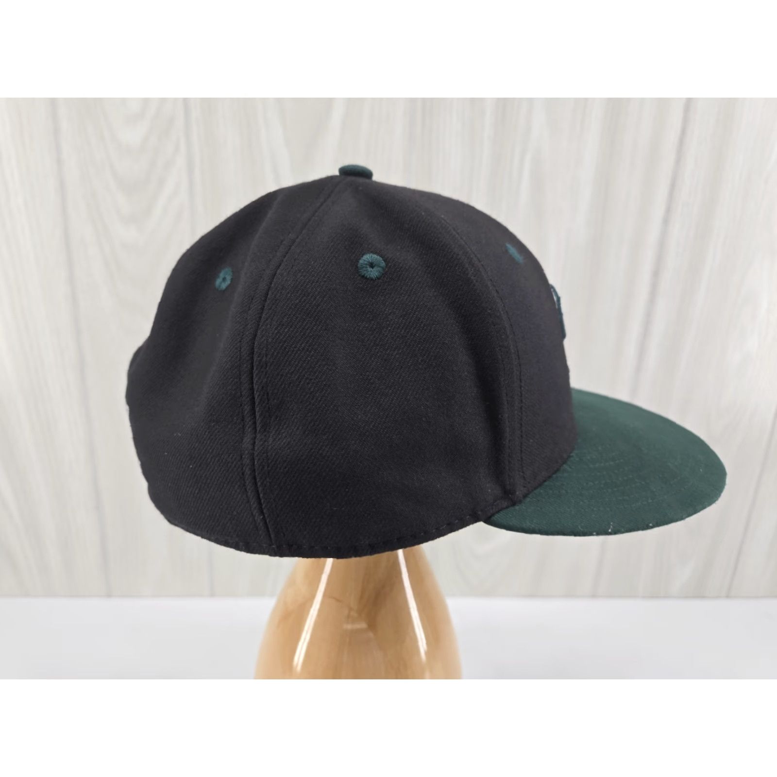 Vintage Shelton State Bucs Hat Cap Fitted 7 3/8 Tuscaloosa Alabama College Baseball Cap Mens Black Richardson Size ONE SIZE - 6 Thumbnail