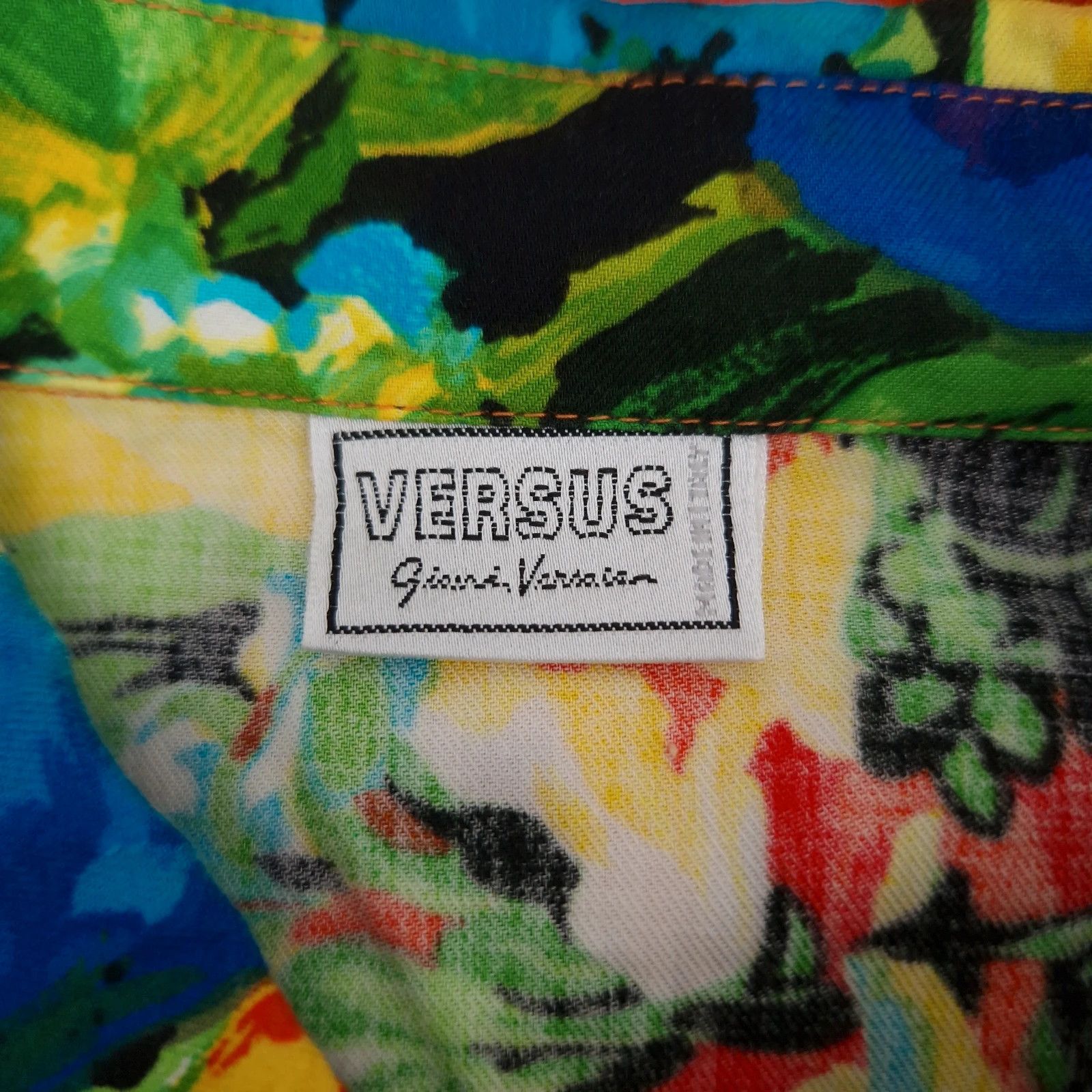 Versace Vintage Versace Shirt Size US L / EU 52-54 / 3 - 10 Thumbnail