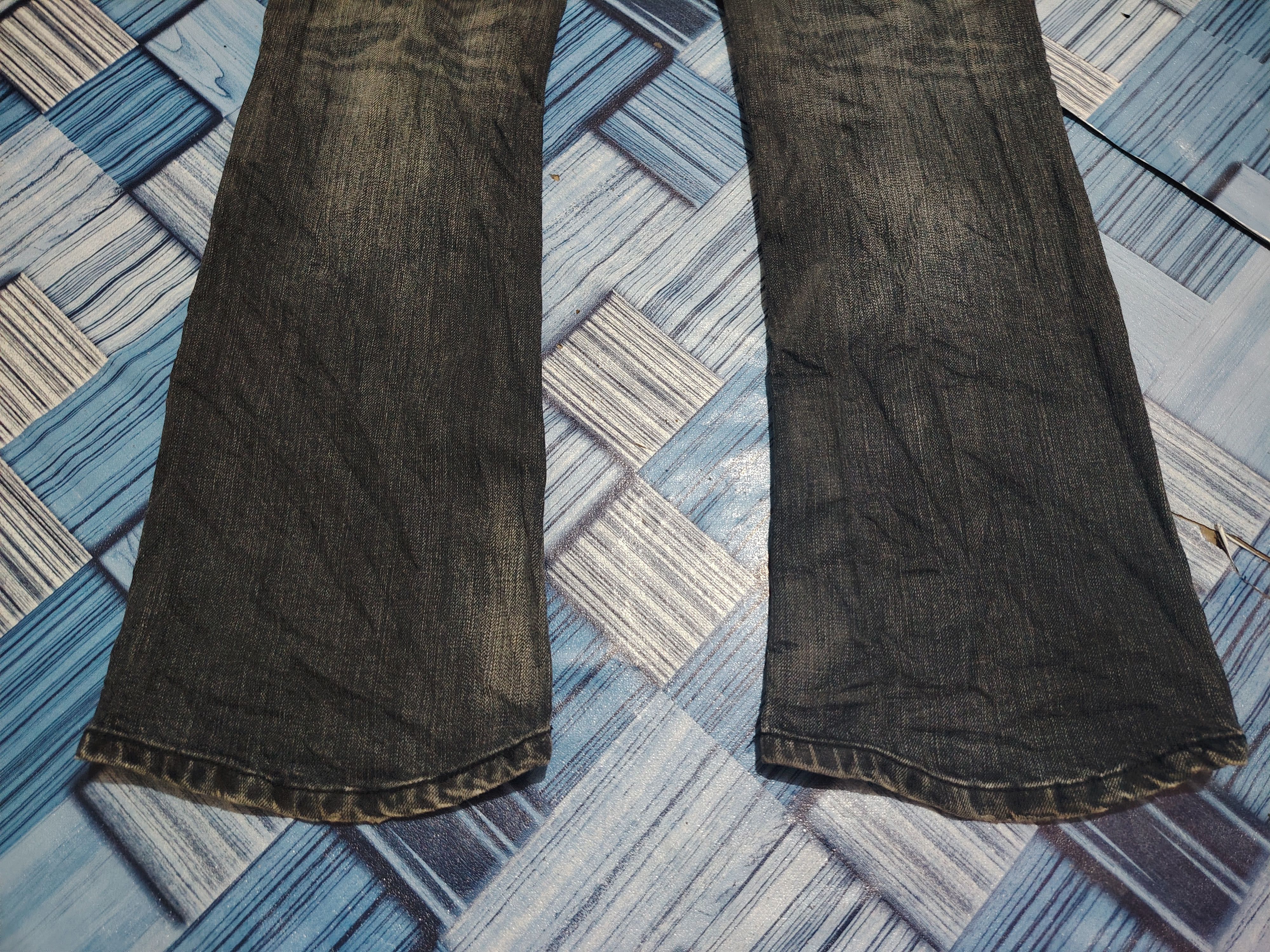 semanticdesign Semantic design Clawmark Studded Flared jeans Distress Jeans Size US 33 - 20 Thumbnail
