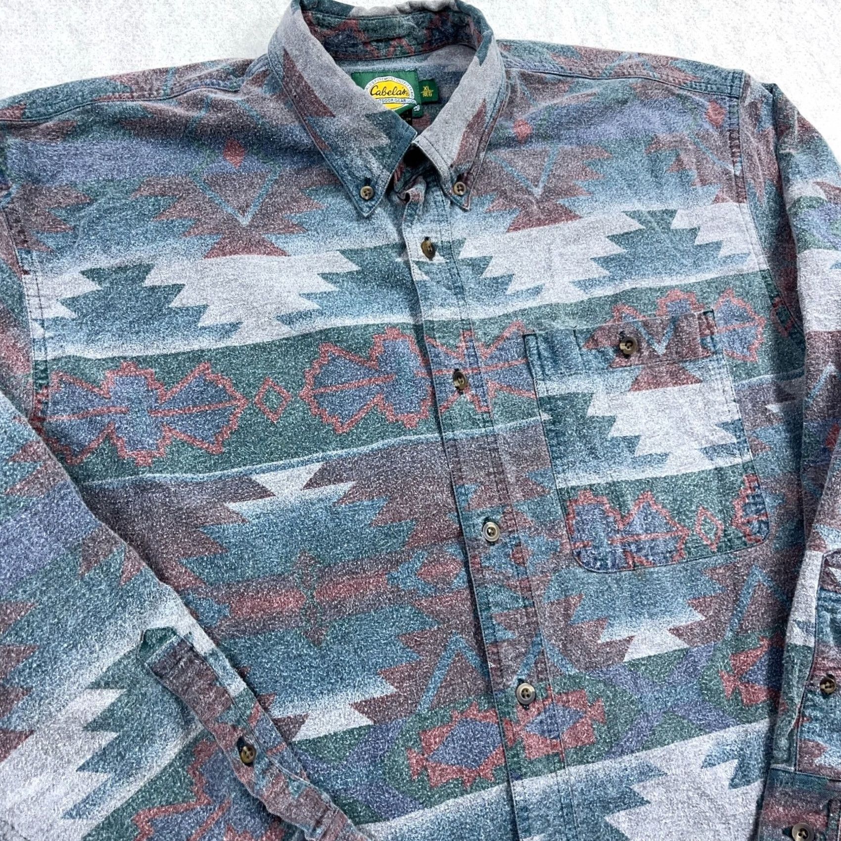 Vintage VINTAGE Cabela's Shirt Men XL Chamois Cloth Aztec Southwestern Button Up Faded Size US XL / EU 56 / 4 - 2 Thumbnail