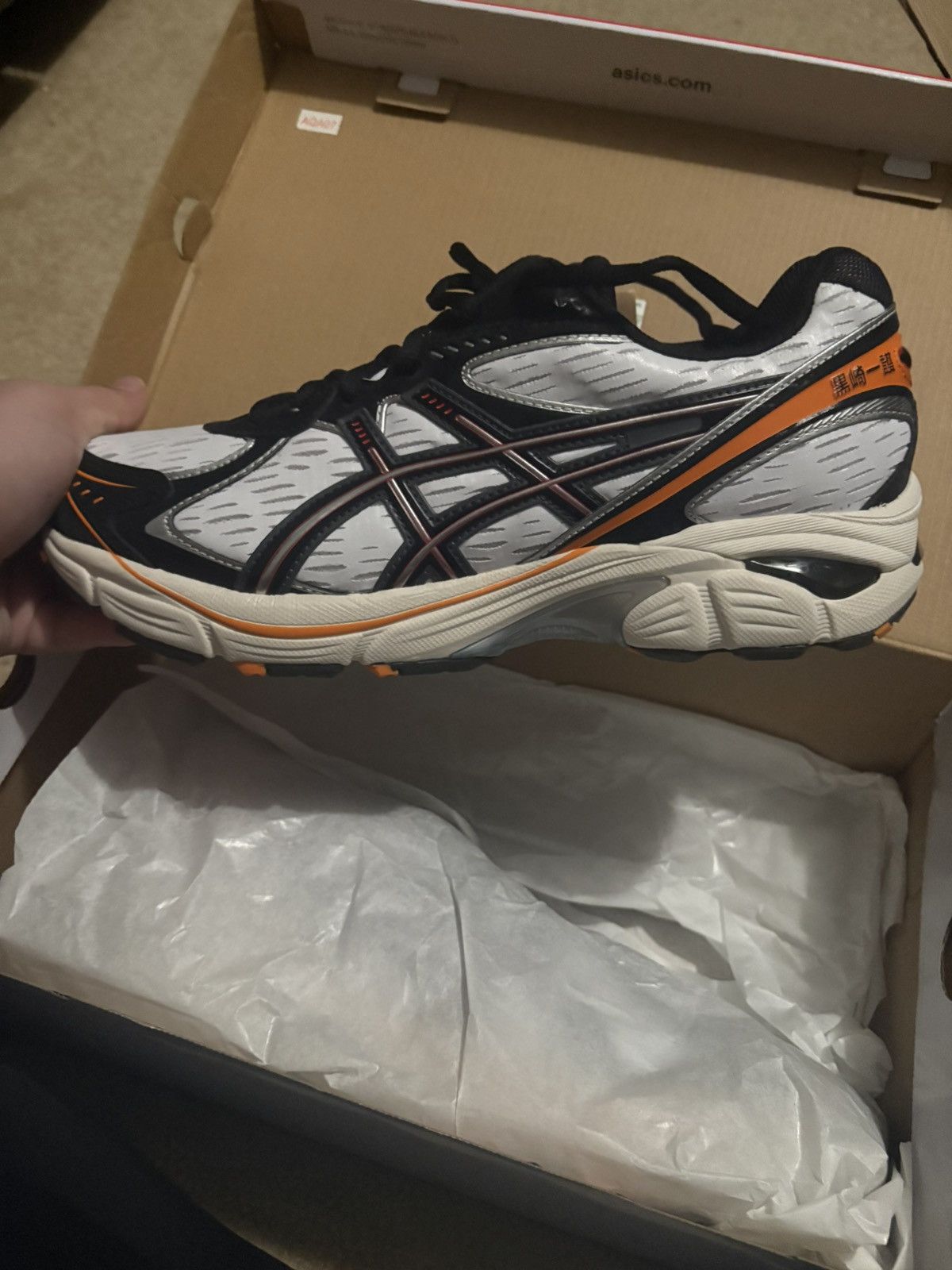 Asics Asics bleach Size US 10 / EU 43 - 2 Thumbnail