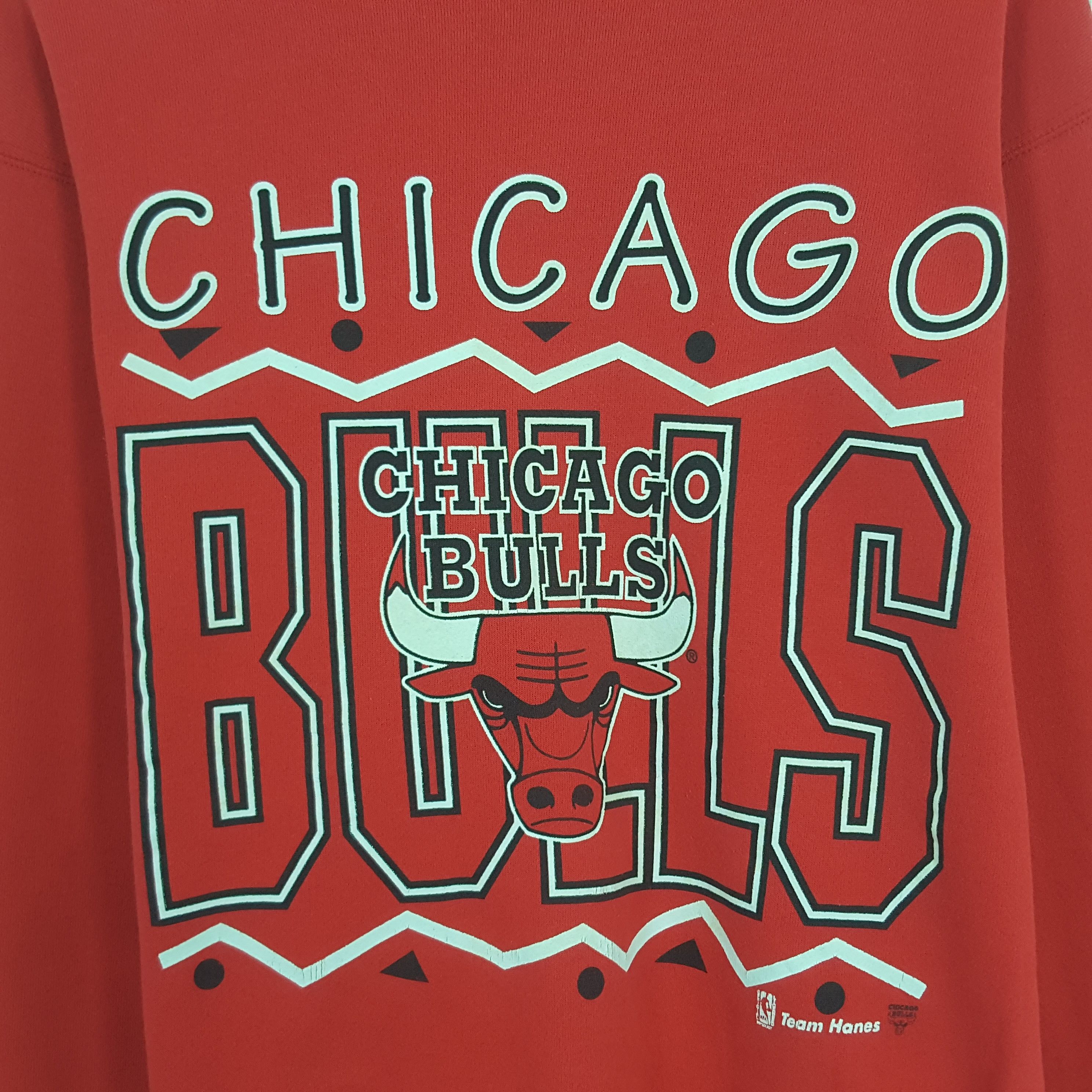 NBA × Vintage Vintage Chicago Bulls Overprinted Sweatshirt Size US M / EU 48-50 / 2 - 2 Thumbnail