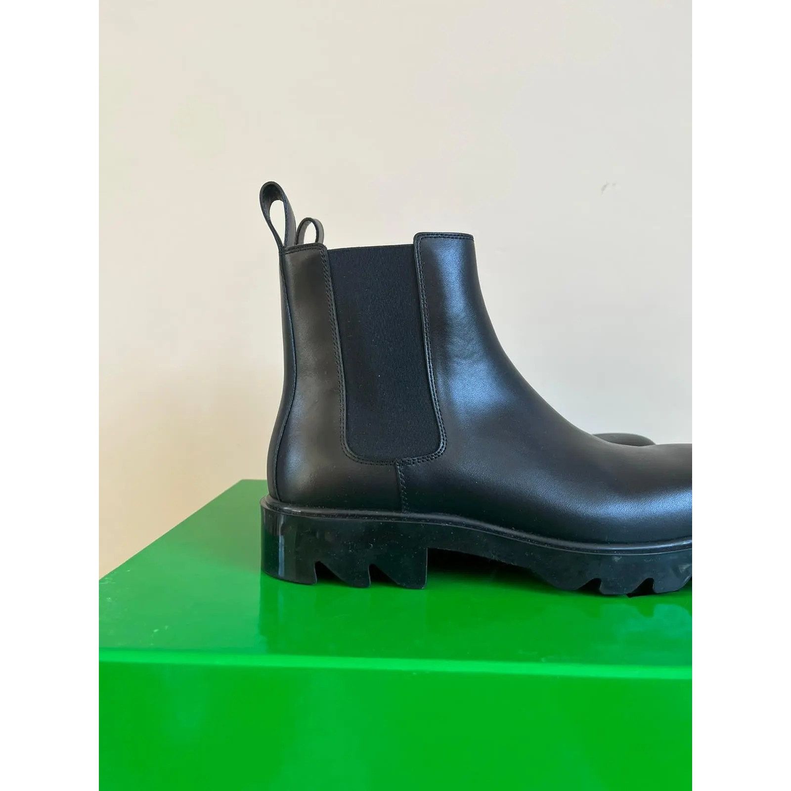 Bottega Veneta o1rshd1 Ankle Boots in Shibuya Calfskin Size US 10.5 / EU 43-44 - 3 Thumbnail