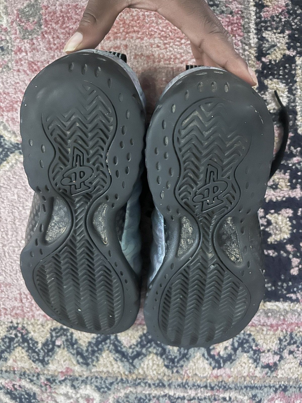 Nike : Nike Air Foamposite One Premium Abalone 2018 Size US 9 / EU 42 - 7 Thumbnail