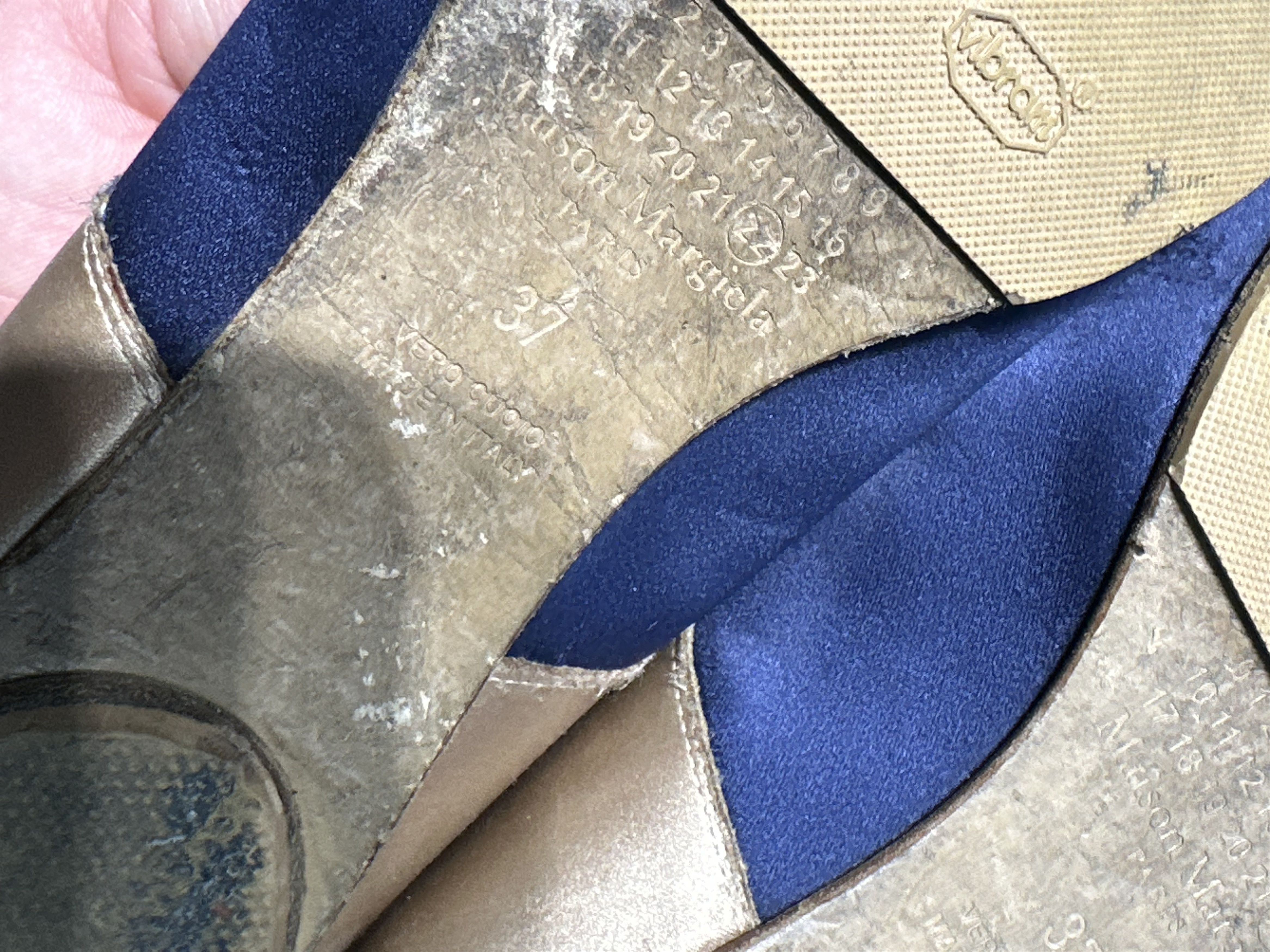 Maison Margiela Maison Margiela Tabi Ballerinas Blue/Gold Size US 7 / IT 37 - 11 Thumbnail