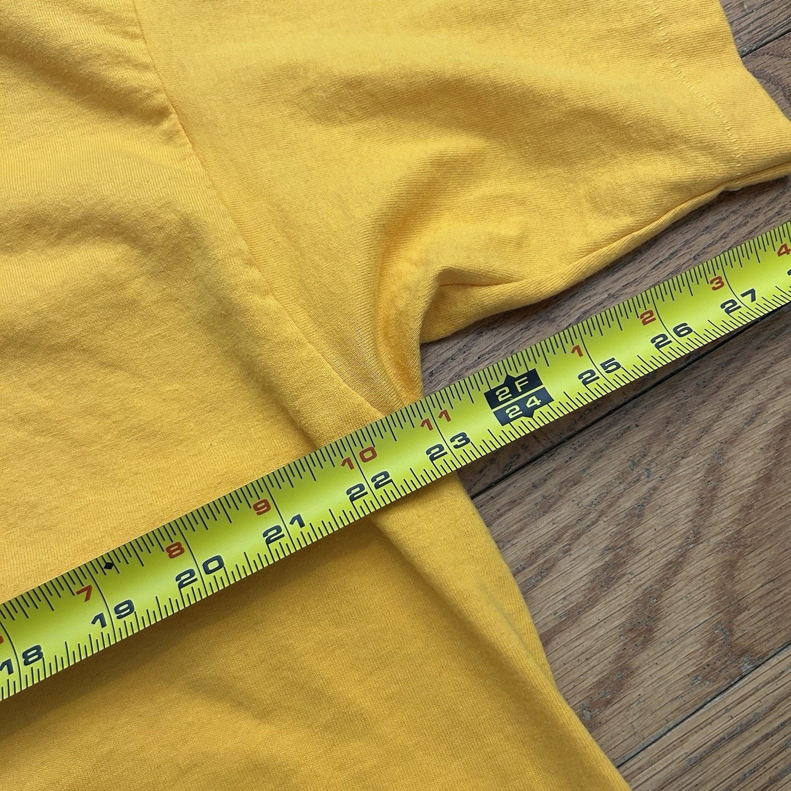 Vintage 1996 Walk America Screen Stars 90s Cropped Yellow Tee Shirt Size US XL / EU 56 / 4 - 5 Thumbnail