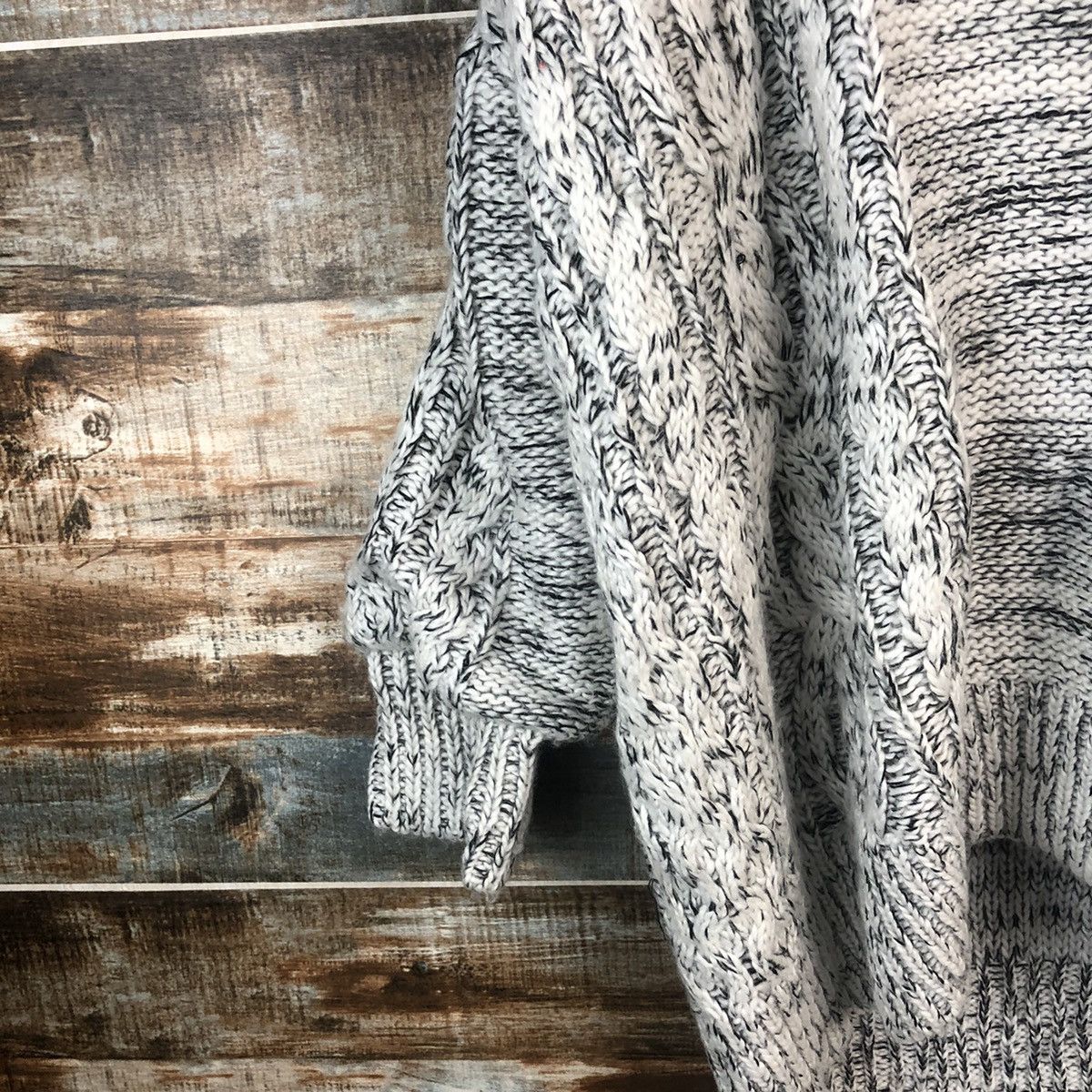 Aran Isles Knitwear Jeansis White Cardigan cable Knitwear #A1995 Size US XL / EU 56 / 4 - 7 Thumbnail