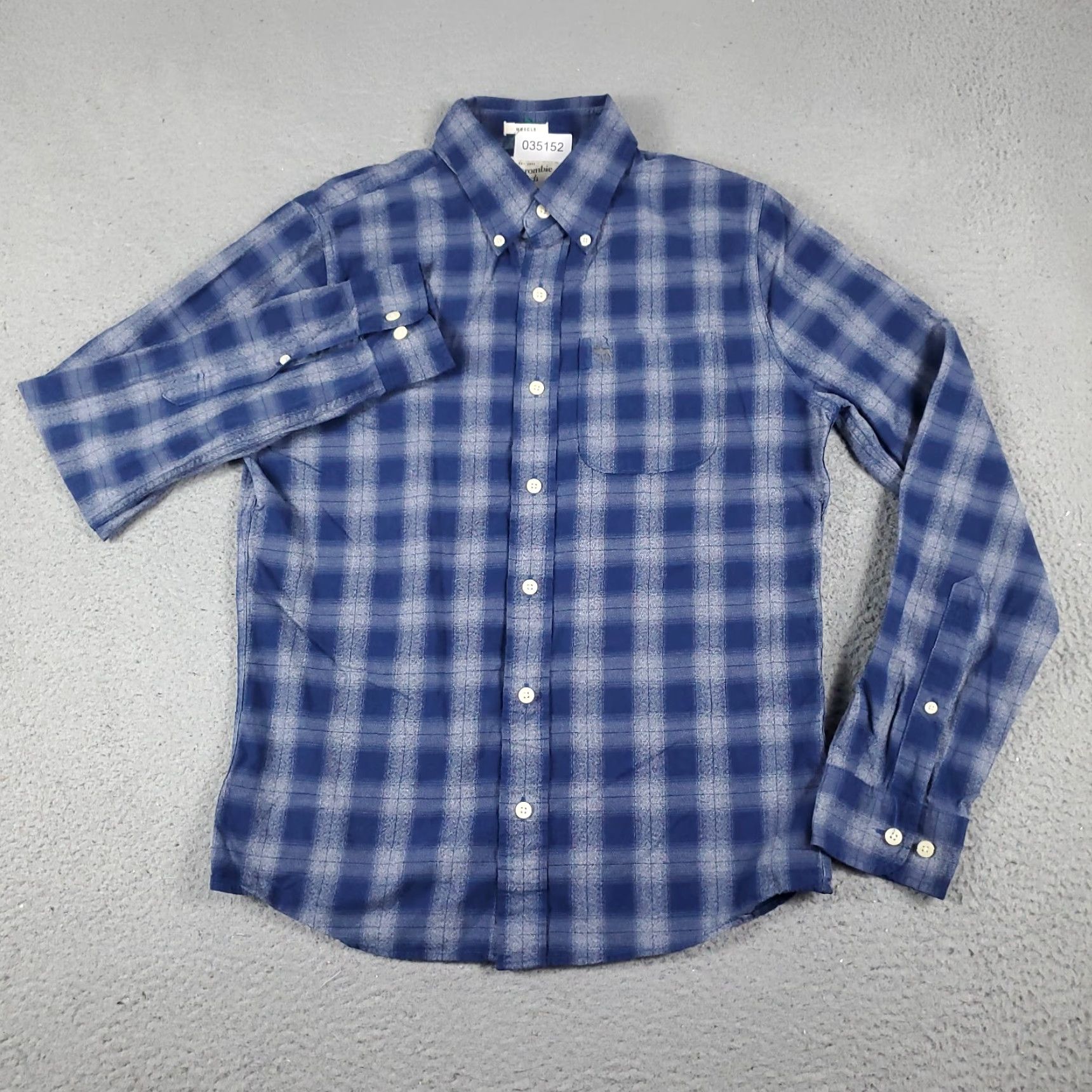 Abercrombie & Fitch Abercrombie & Fitch Shirt Mens Small Blue Plaid Button-Up Long Sleeve - Button-Down Collar - Cotton Blend - Men - Classic Preppy Size US S / EU 44-46 / 1 - 3 Thumbnail
