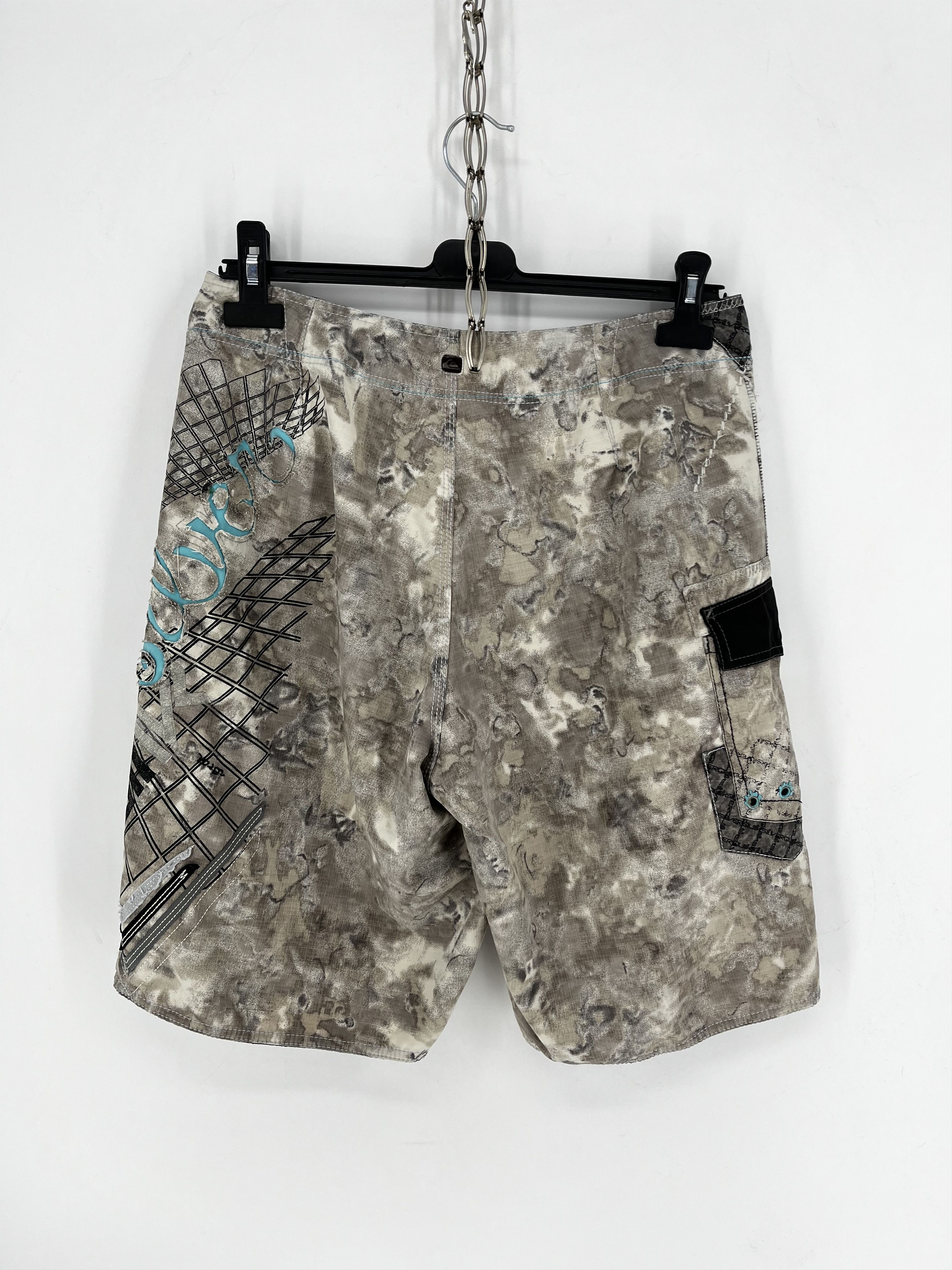 Quicksilver Vintage Quiksilver Shorts Big Logo Y2K Style 90s Surfing Size US 30 / EU 46 - 9 Thumbnail