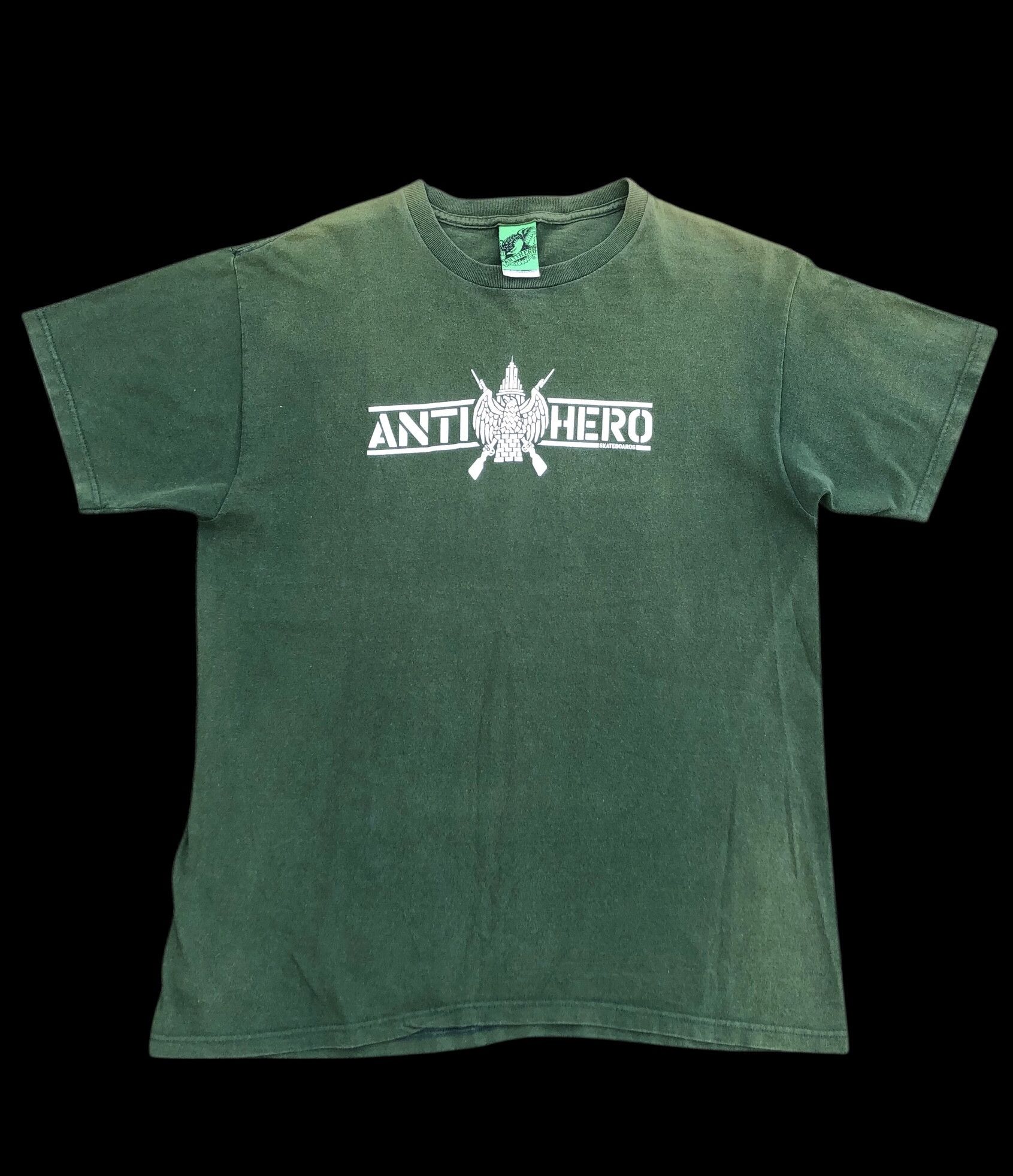 Antihero SUN FADED ANTIHERO LOGO TEE Size US L / EU 52-54 / 3 - 1 Thumbnail