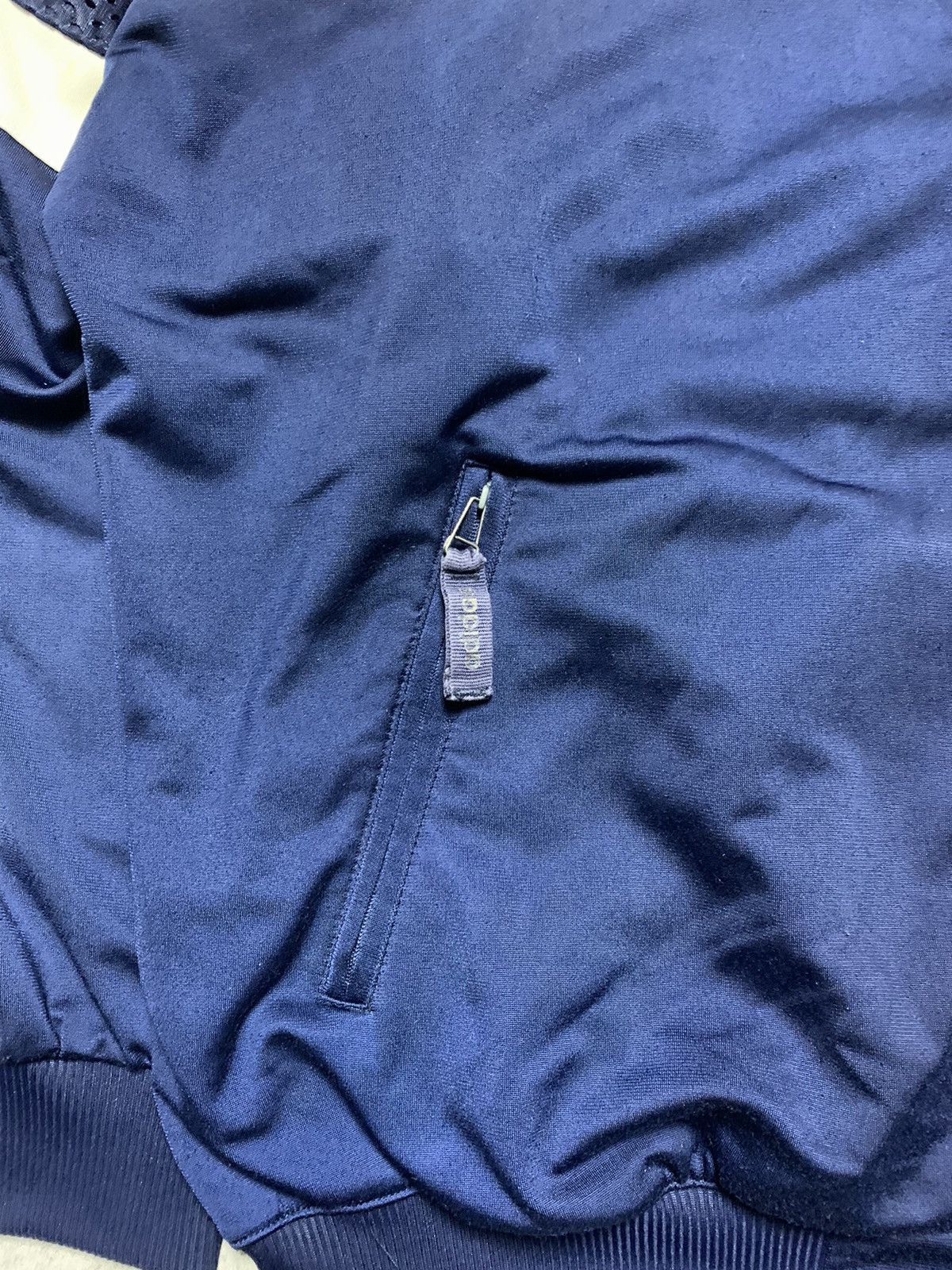 Vintage Vintage Adidas Tracksuit Zip sweatshirt jacket Size US XL / EU 56 / 4 - 5 Thumbnail