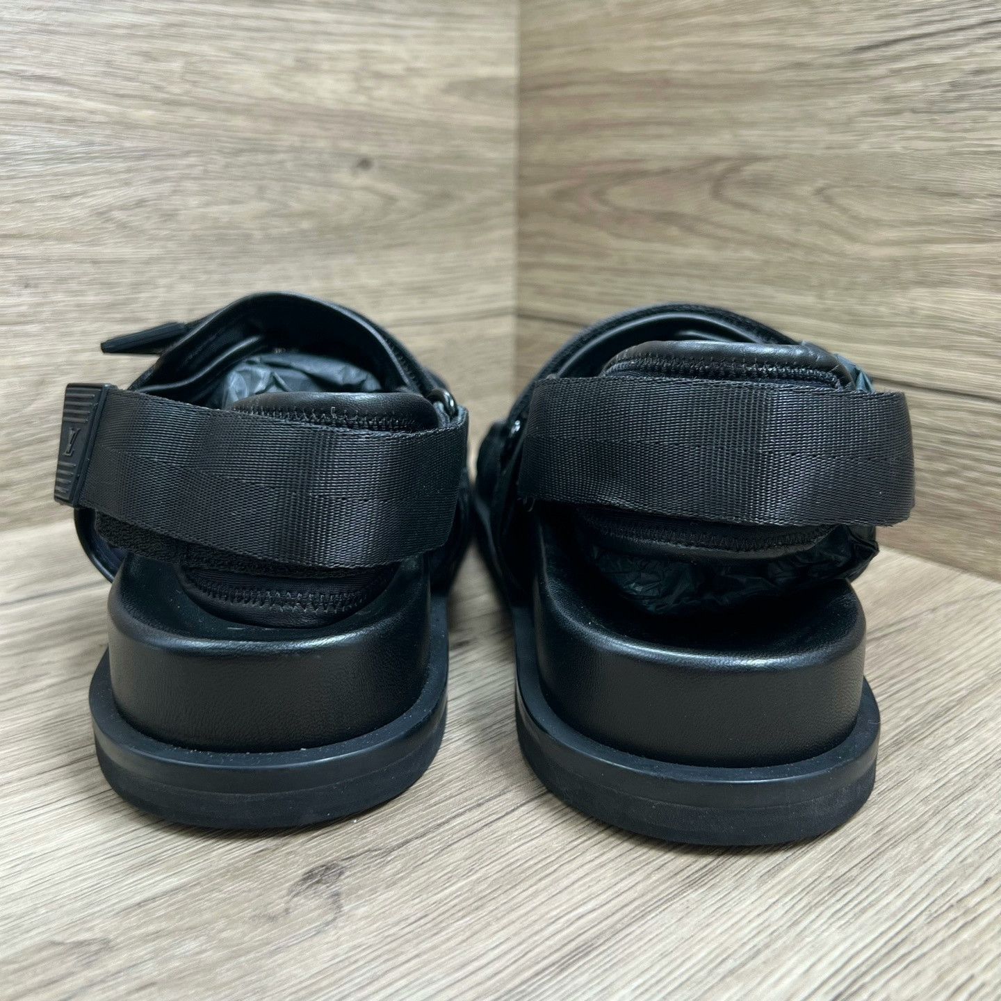 Louis Vuitton LV Monogram Black Sandals Size US 7 / EU 40 - 5 Thumbnail