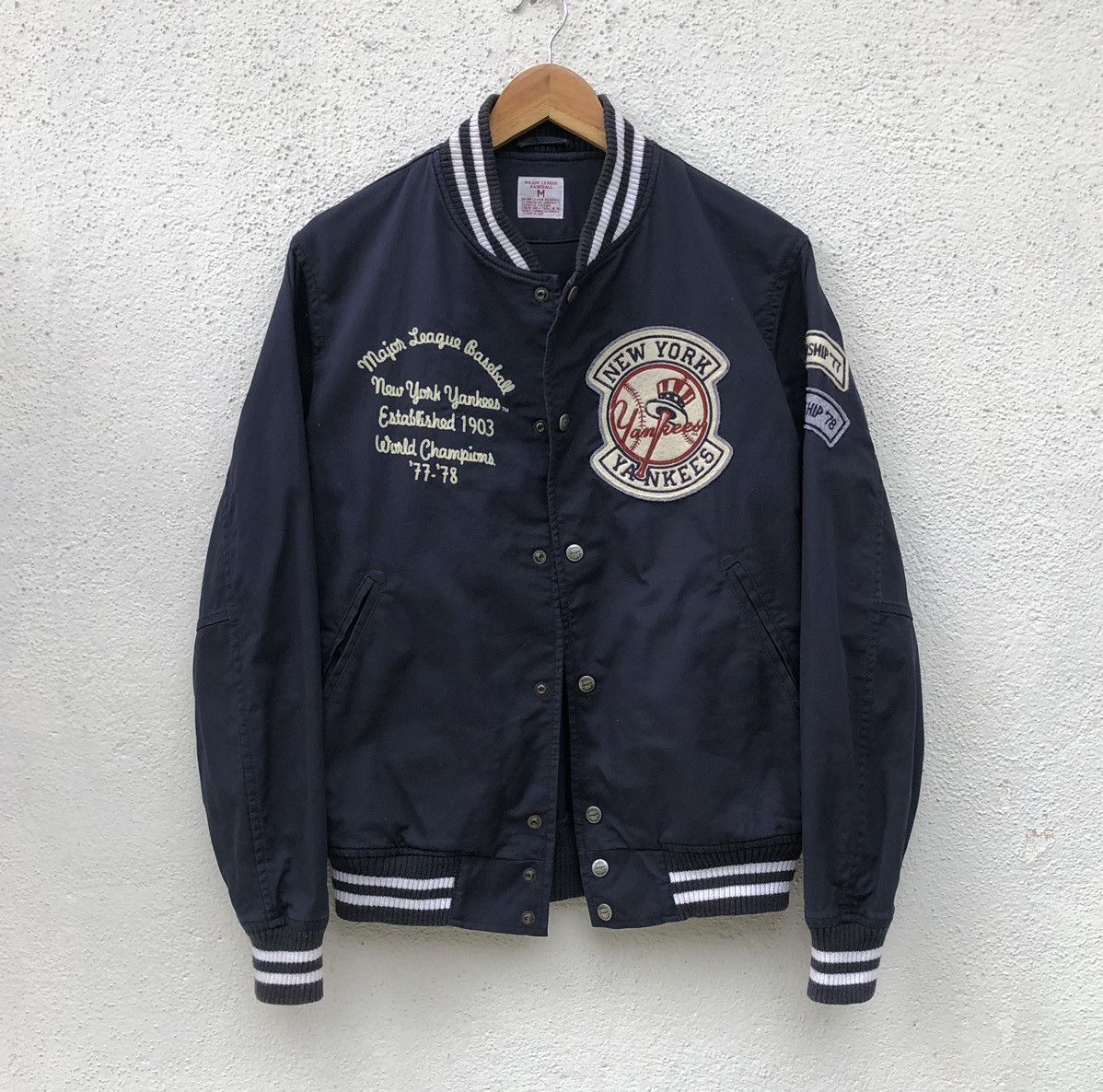 MLB New York Yankees Patch Logo Baseball Varsity Jacket Size US M / EU 48-50 / 2 - 1 Thumbnail