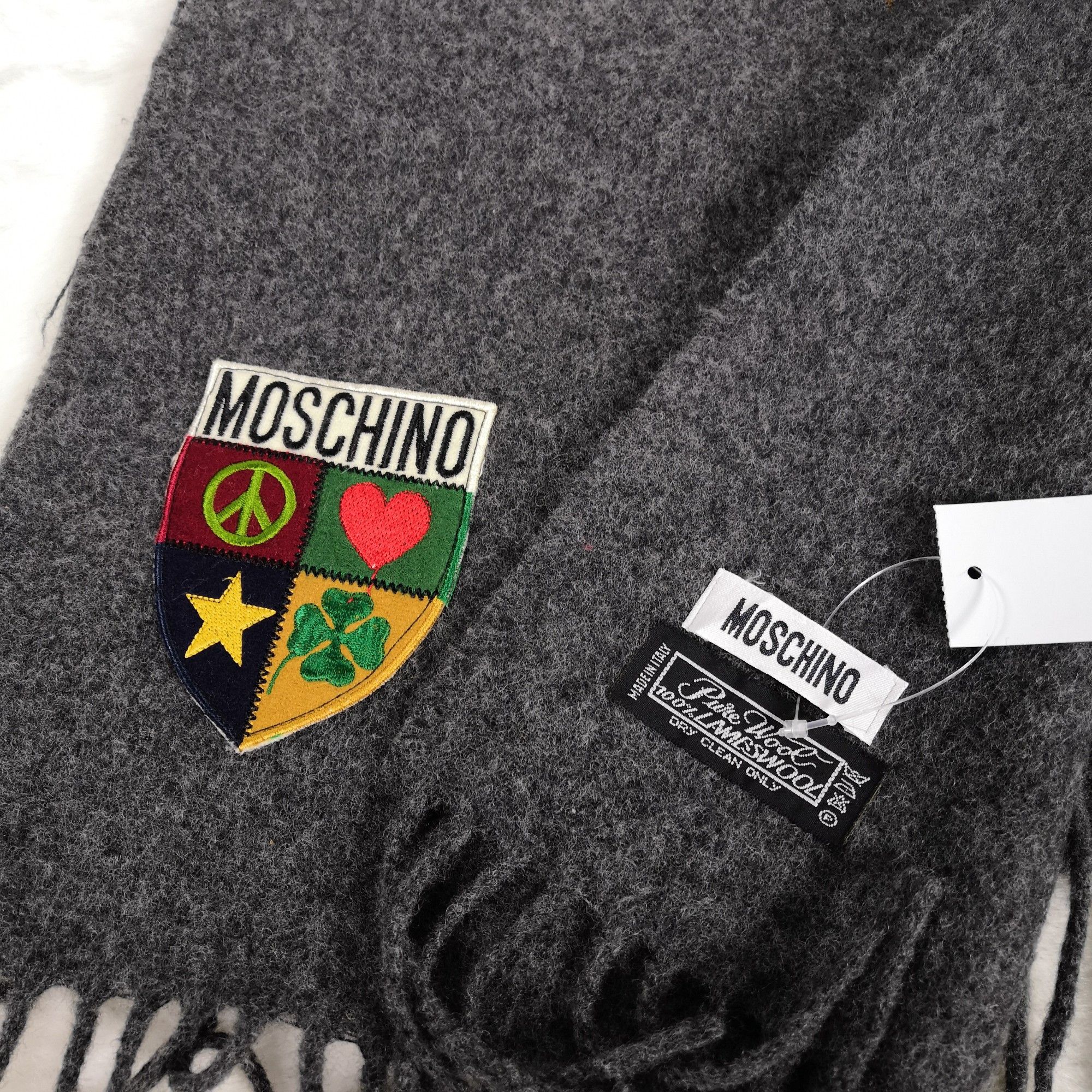 Vintage Vintage Moschino Scarf Wool Muffler Fringe Winter Scarves Size ONE SIZE - 3 Thumbnail