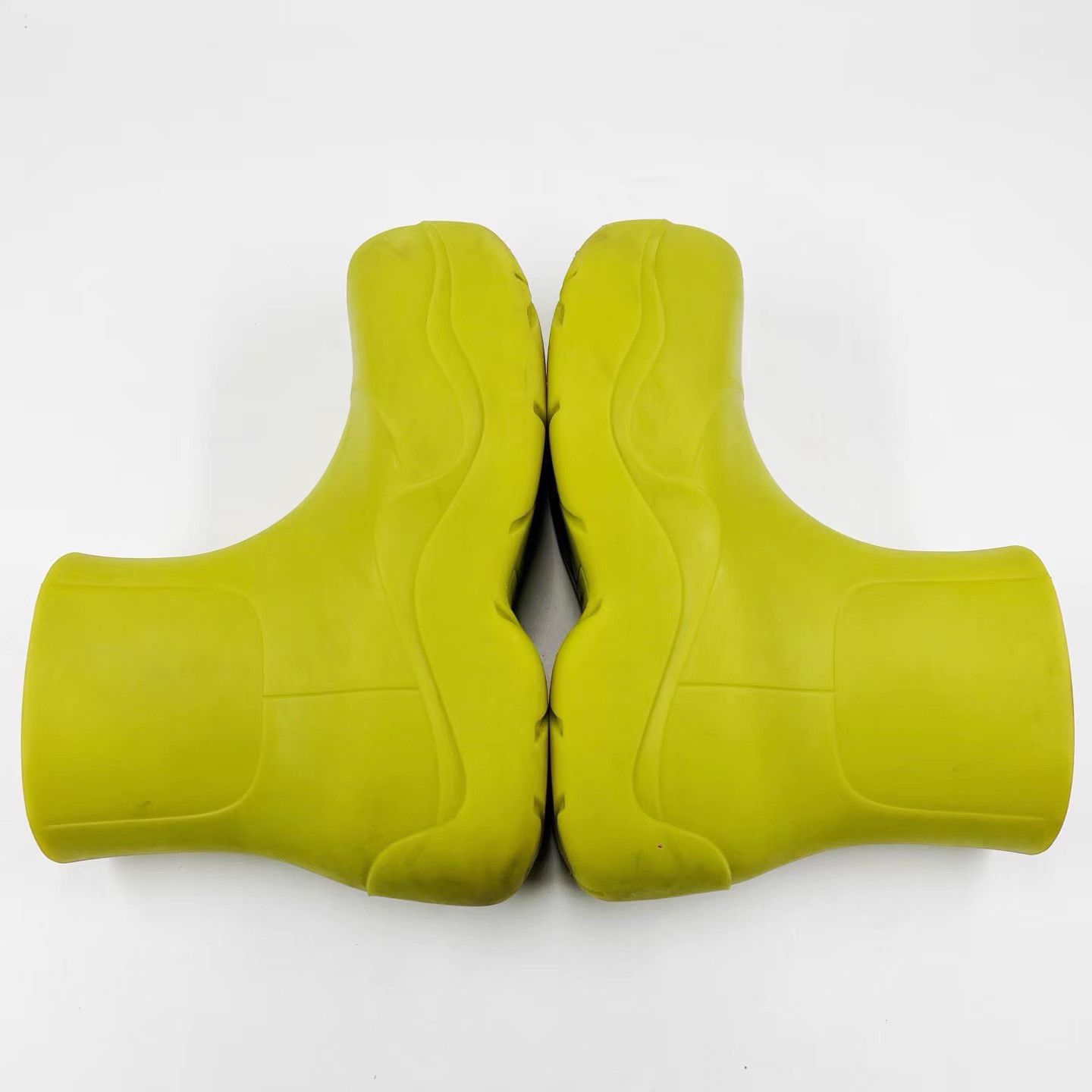 Bottega Veneta Bottega Veneta Fluorescent Green Puddle Rubber Boots K12 Size US 7 / IT 37 - 4 Thumbnail
