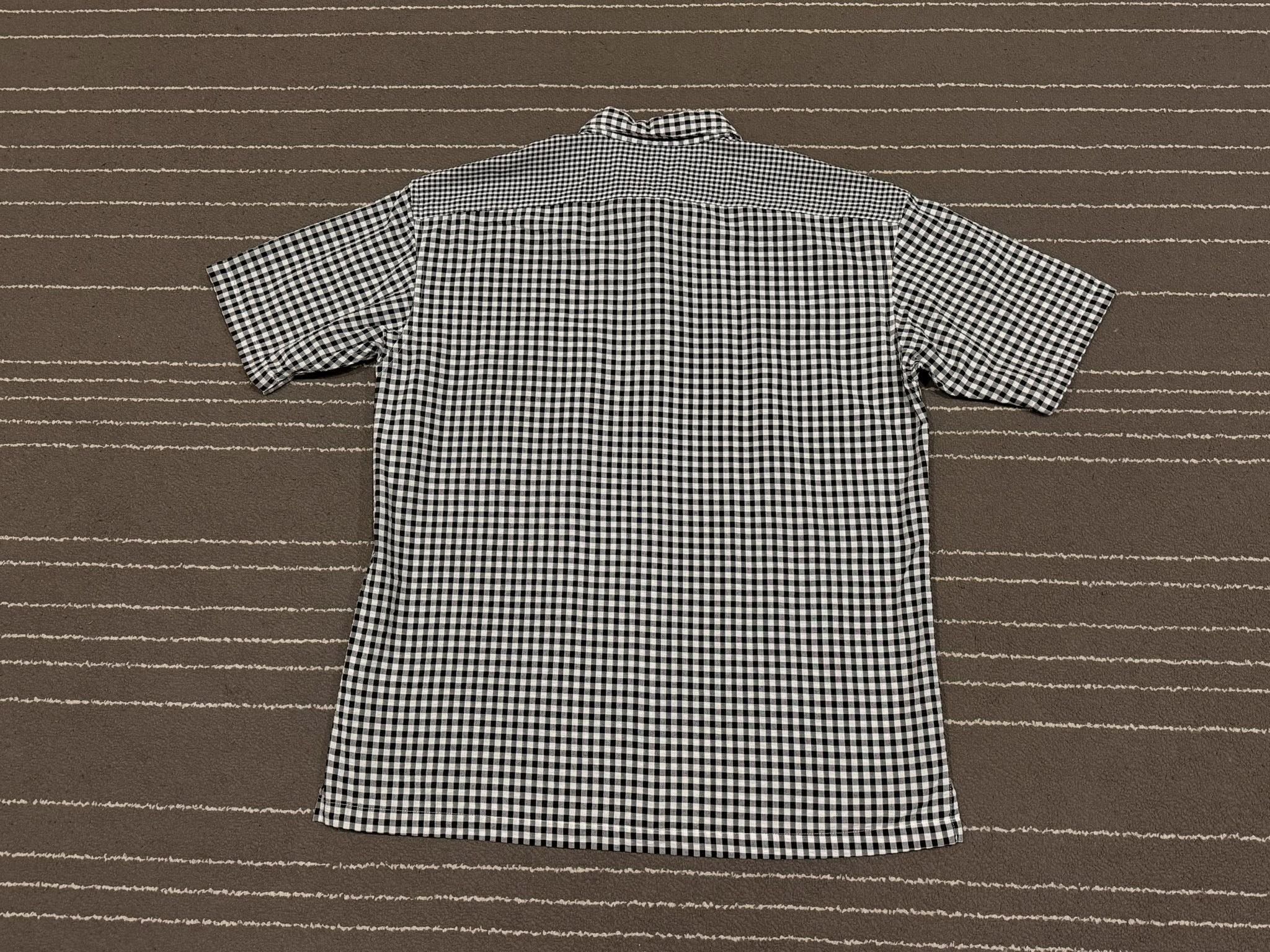 JW Anderson × Uniqlo JWANDERSON X uniqlo button up S 2749 Size US M / EU 48-50 / 2 - 2 Thumbnail
