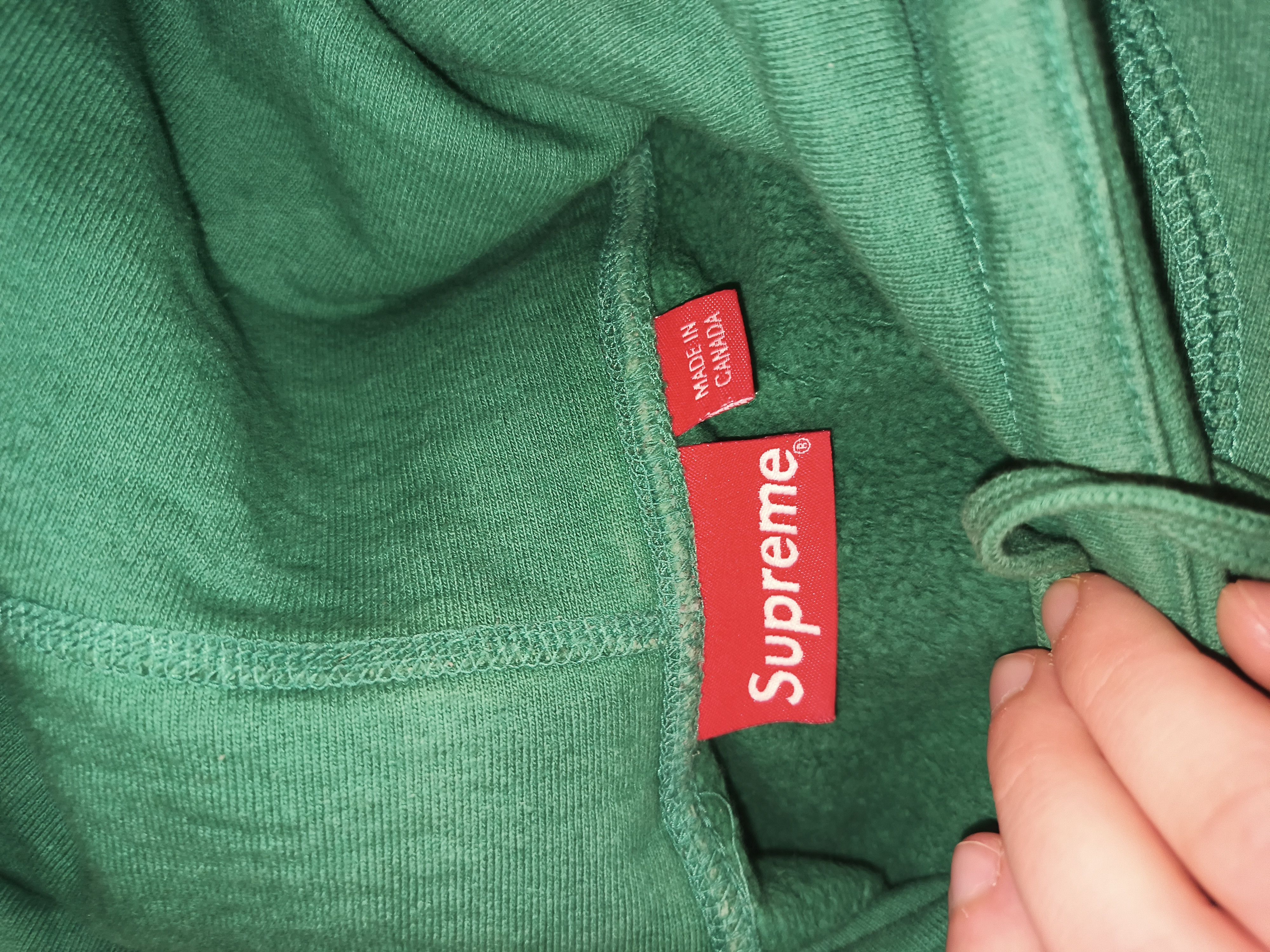 Supreme Supreme small box logo pine green fw21 Size US XL / EU 56 / 4 - 2 Thumbnail
