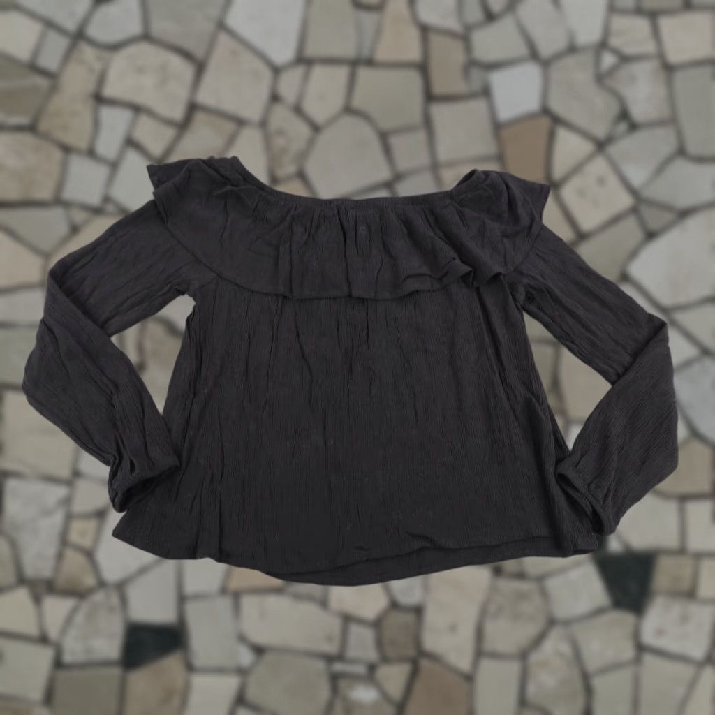 Marine Layer Marine Layer Blouse Shirt Womens Medium Black Off The Shoulder Ruffle Top Blouse Flex Womens M Black Ruffle Off-Shoulder 90s? Size M / US 6-8 / IT 42-44 - 1 Thumbnail