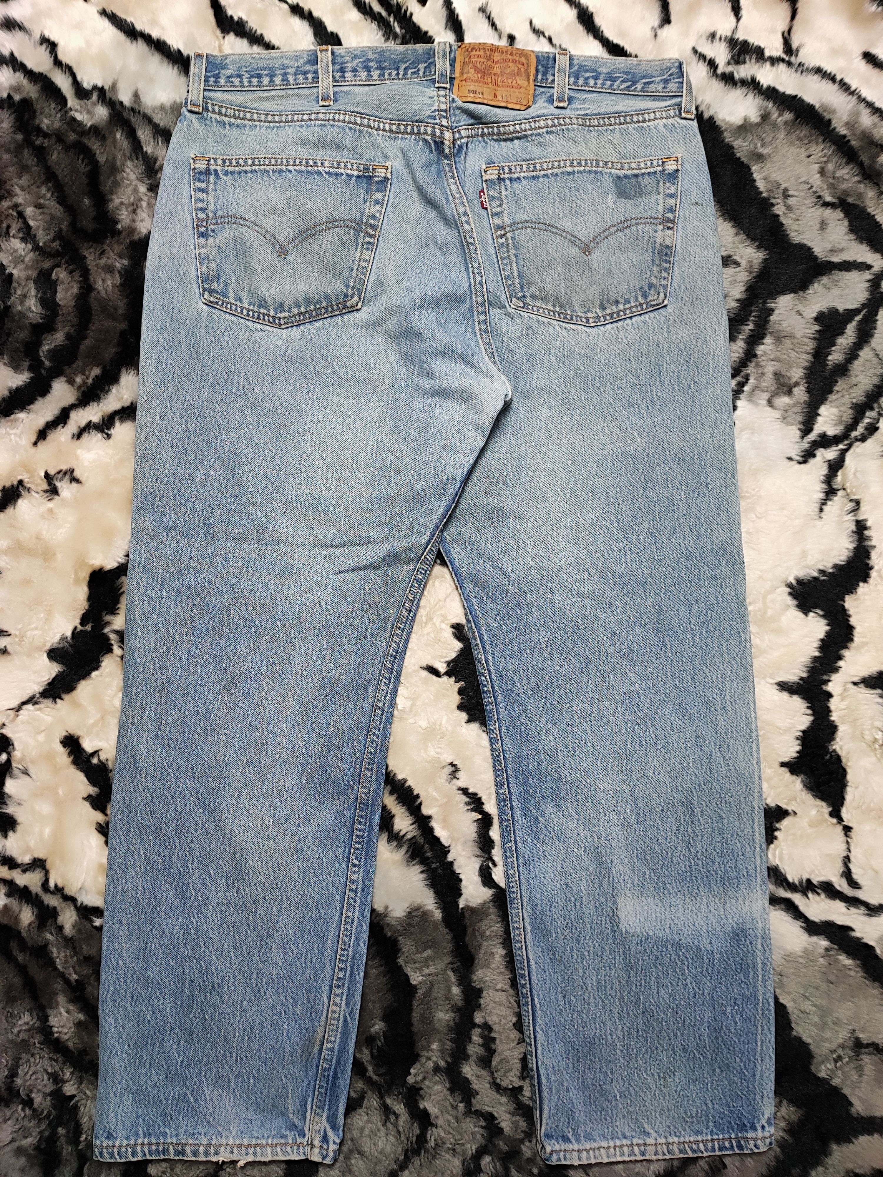 Levi's Vintage Clothing Vintage Levis 501xx Fly Button Jeans Size US 37 - 7 Thumbnail