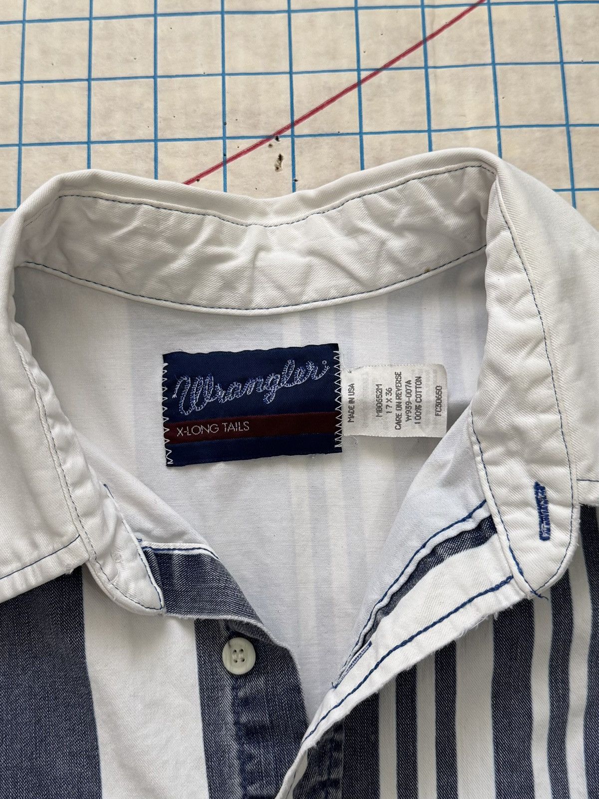 Vintage Vintage Wrangler Brushpopper Vertical Striped Button Up 17 Size US XL / EU 56 / 4 - 6 Thumbnail