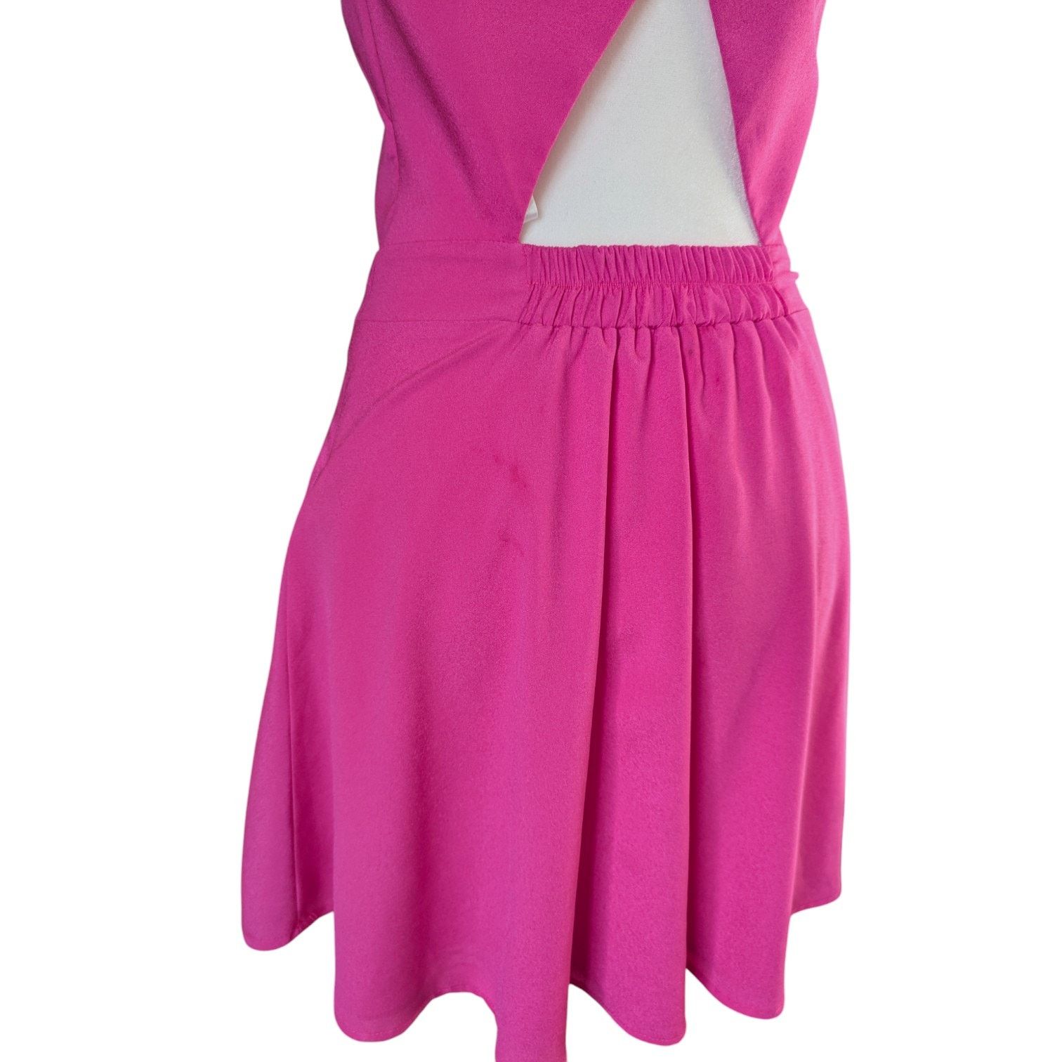 Other Naven Hot Pink Criss Cross Strap Backless Mini Dress Size 2 Size XS / US 0-2 / IT 36-38 - 4 Thumbnail