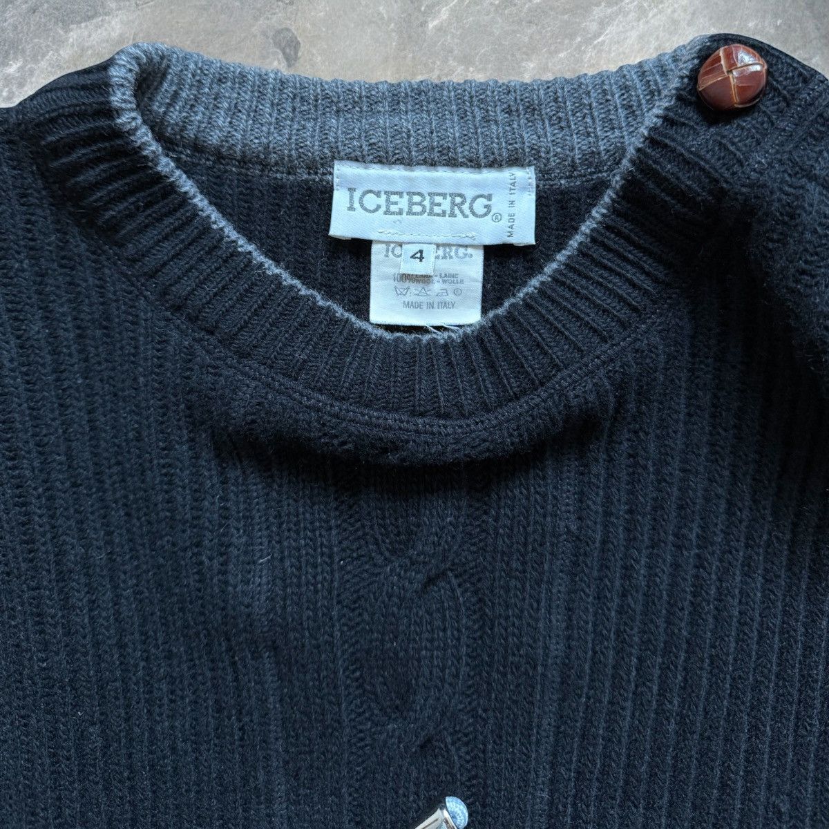 Iceberg Vintage Iceberg Sherlock Holmes Sweater Size US L / EU 52-54 / 3 - 4 Thumbnail