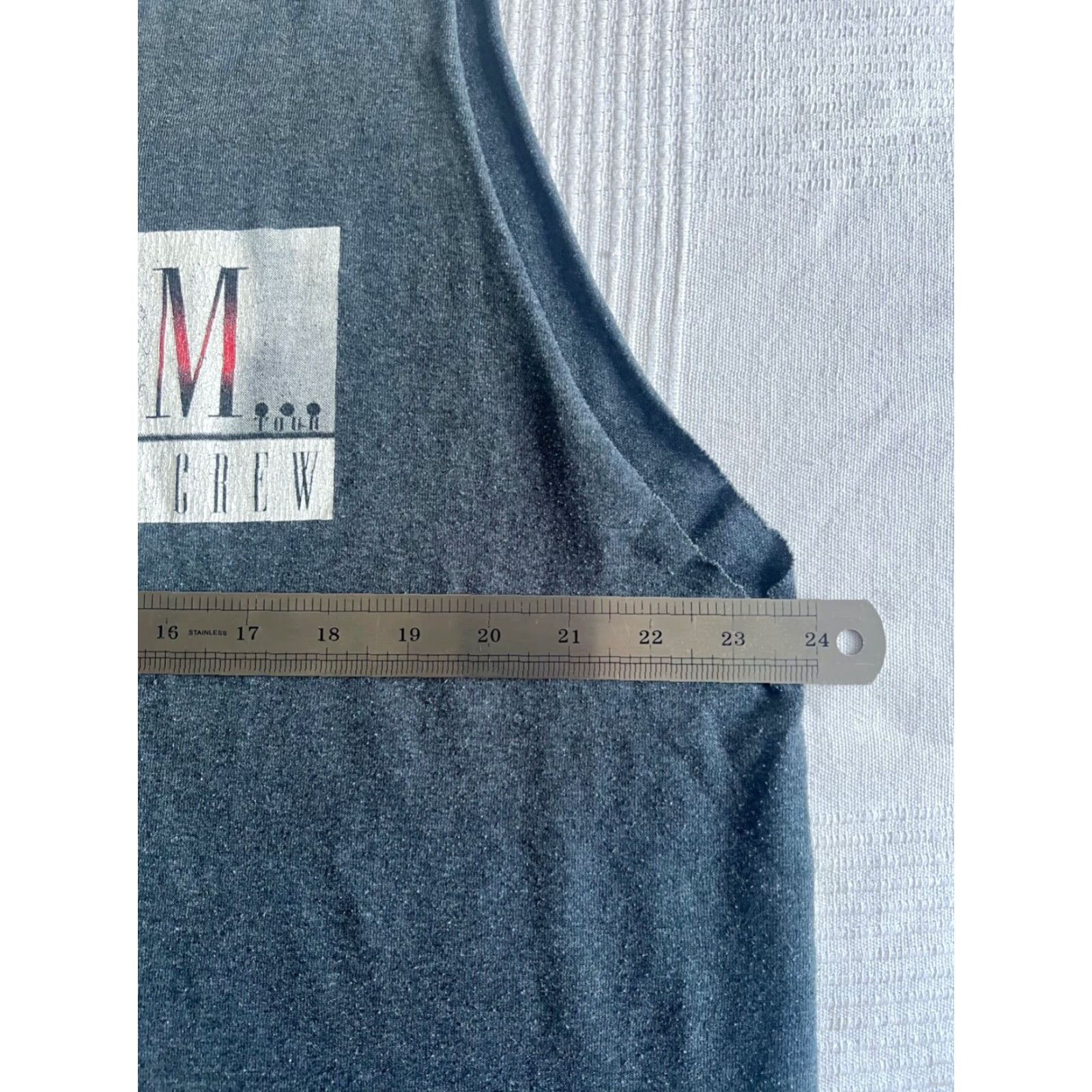 Vintage BEYONCE T-Shirt XL Grey Crew Neck Unbranded Unisex Adults Vintage No Logo Graphic Print 2009 Tour Staff 48" Sleeveless Sleeveless Short Size US XL / EU 56 / 4 - 4 Thumbnail