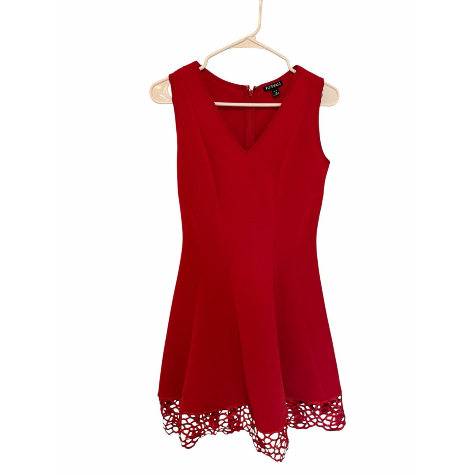 Other Roz & Ali Red Embroidered Hem Sleeveless V-Neck Mini Dress Size S / US 4 / IT 40 - 3 Thumbnail