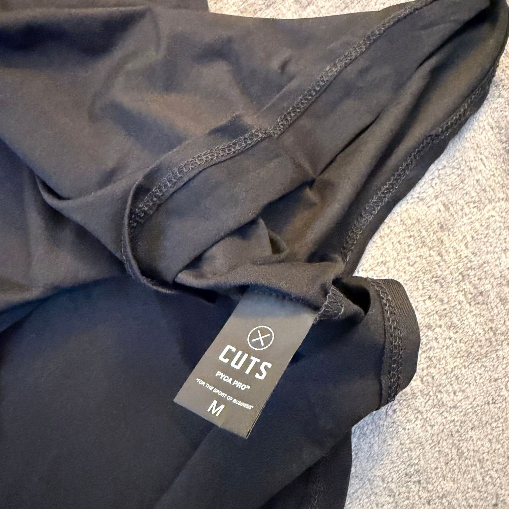 UES Clothing VINTAGE? NO - (Answer should be a title) Size US M / EU 48-50 / 2 - 4 Thumbnail
